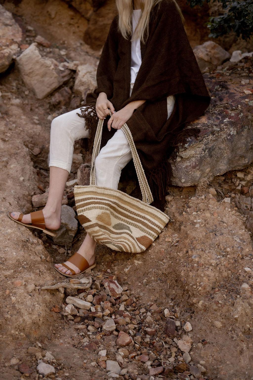 How was our collection of Ponchos & Scarves made? - Casapacha
