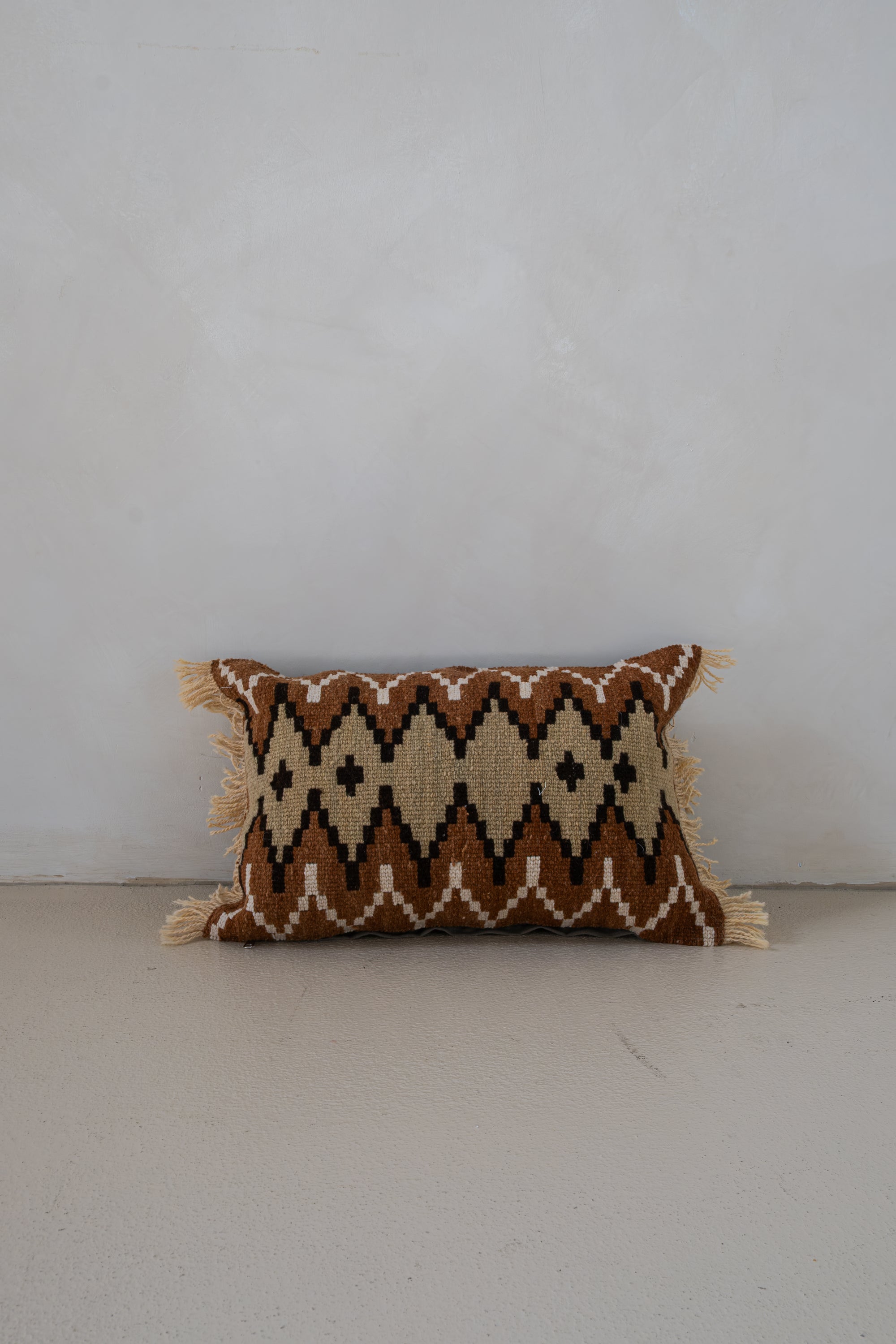 Qom Rectangle Cushion 