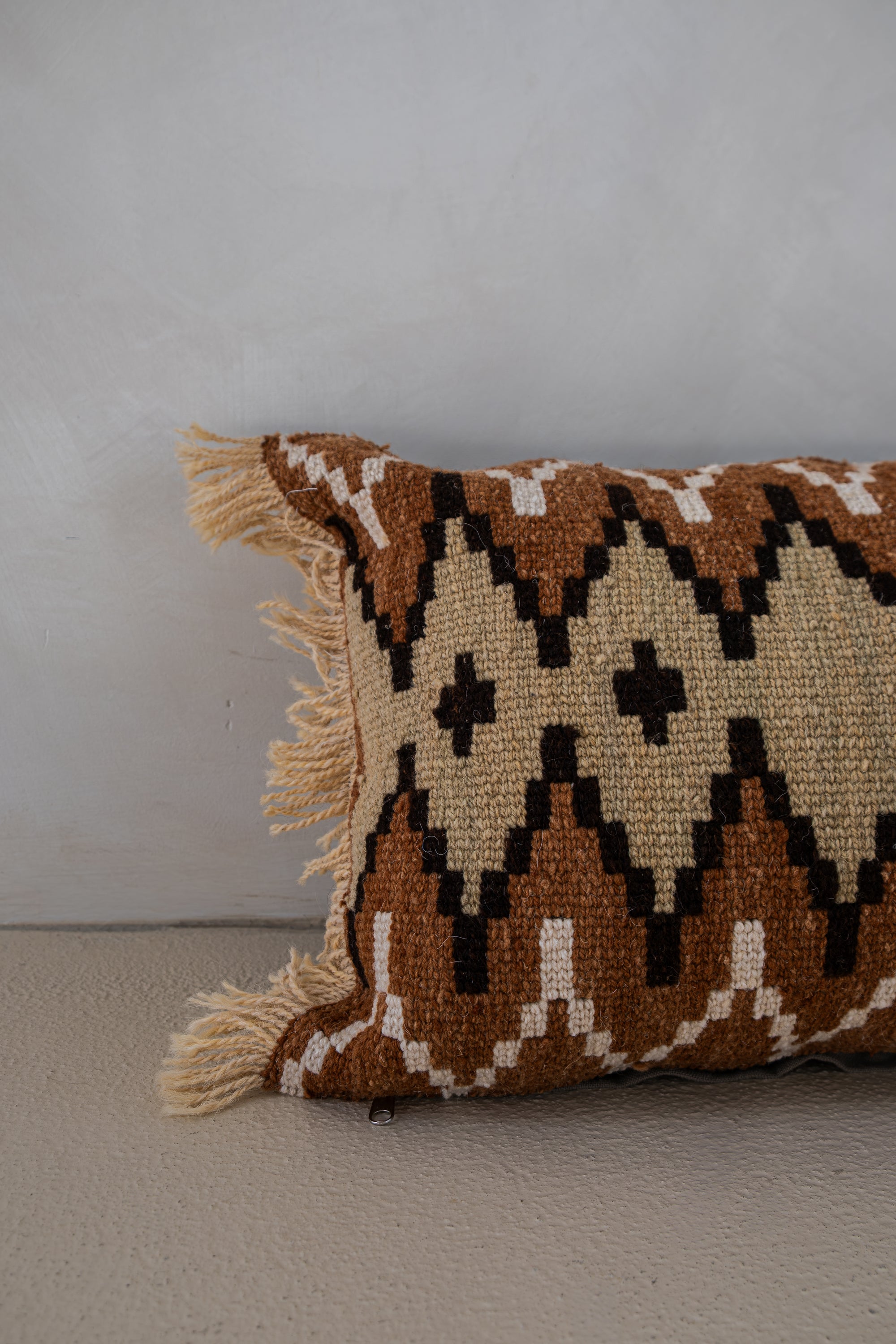 Qom Rectangle Cushion 