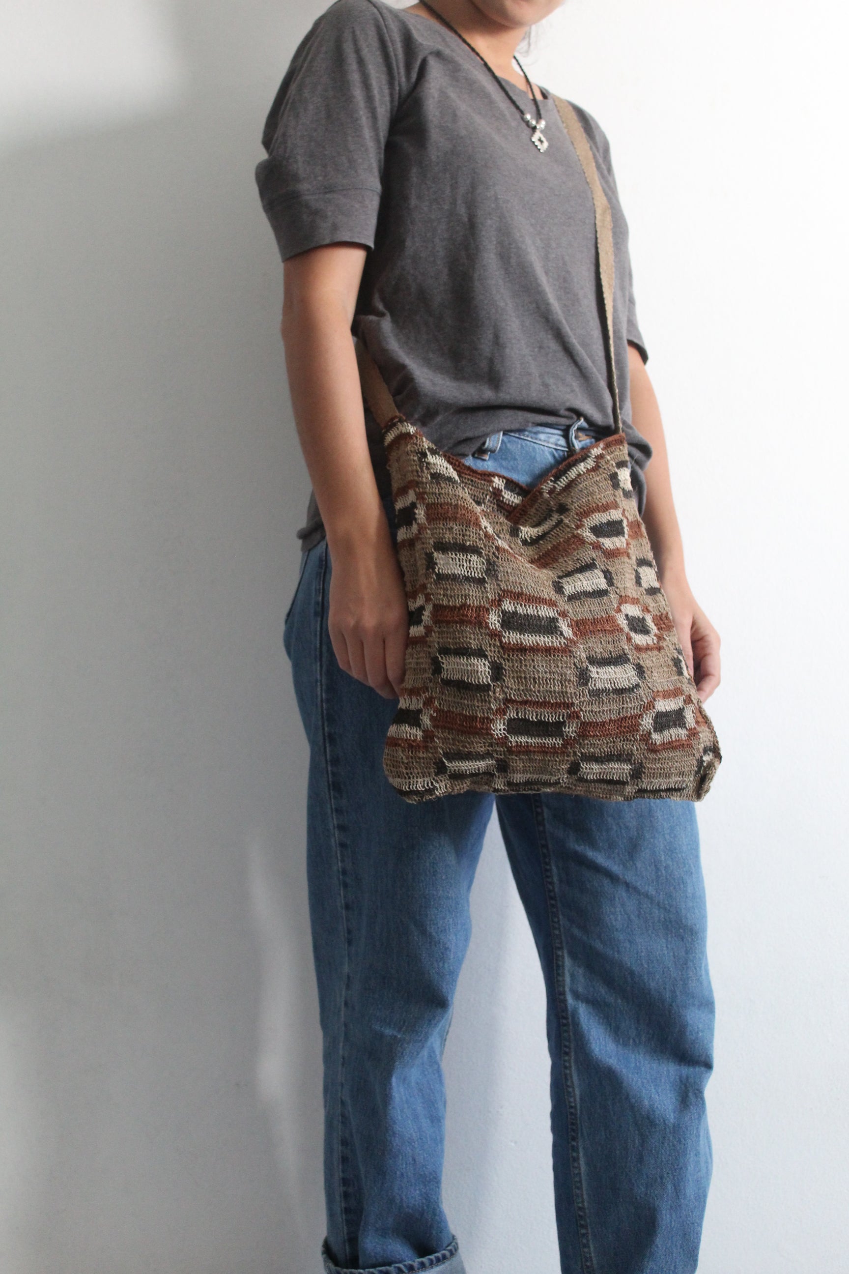 Hand woven Tierra Bag 