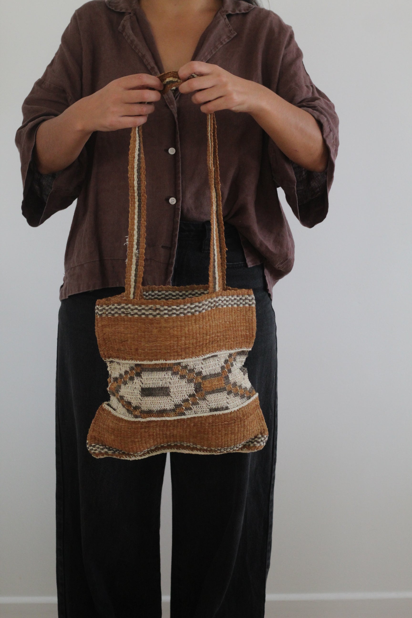 Hand woven Tierra Bag 