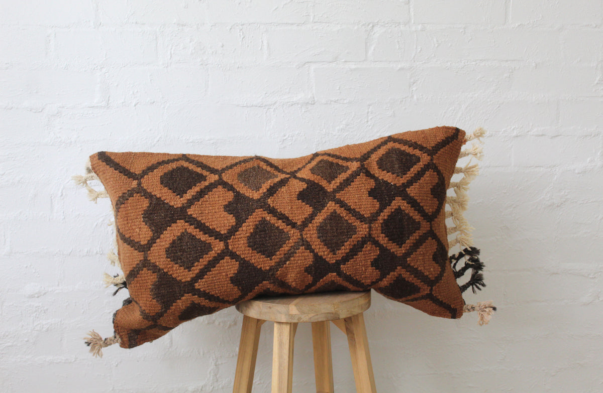 Qom Lumbar Cushion 
