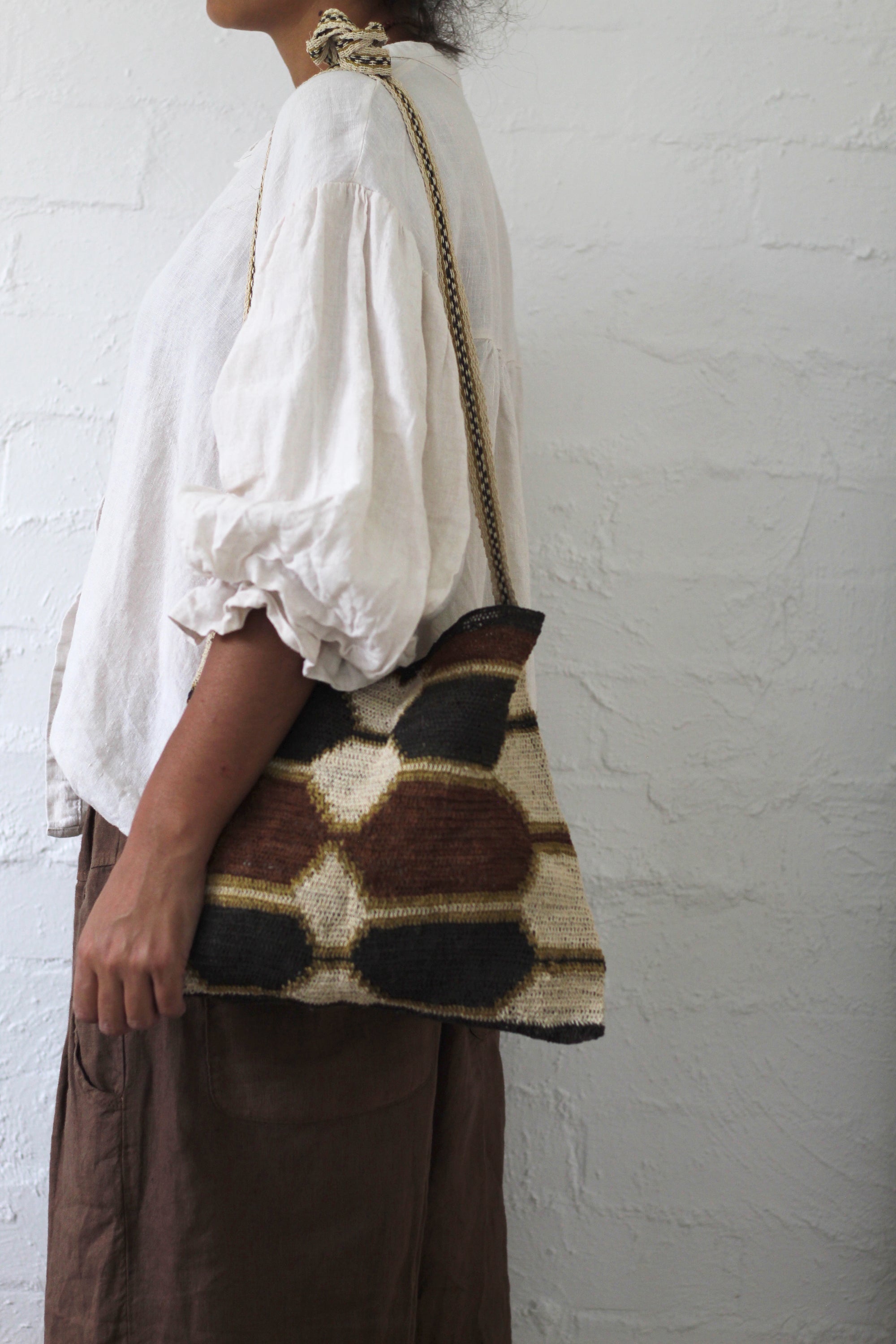 Hand woven Tierra Bag 