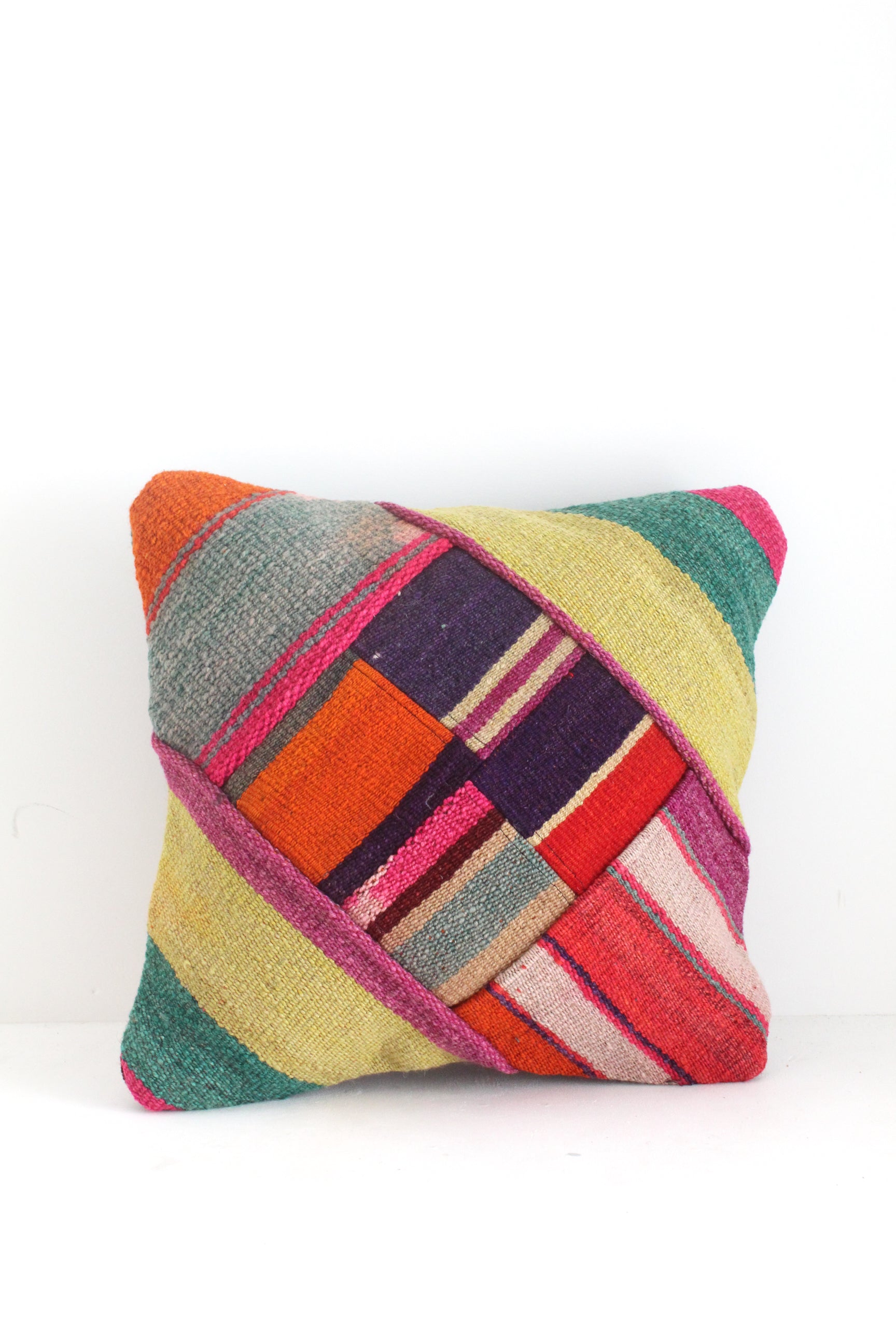 Patchwork Frazada Cushion #004