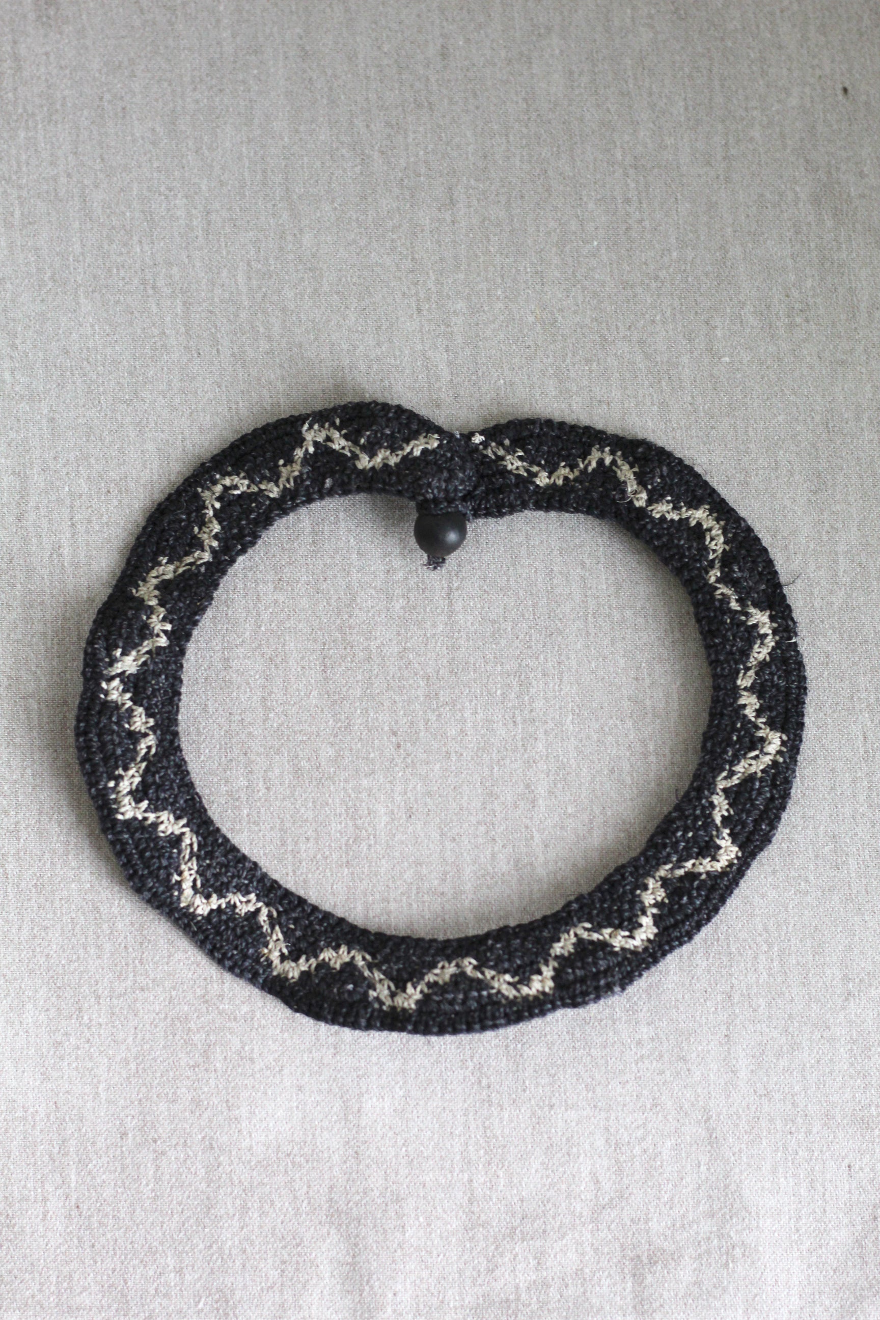 Necklace #093 | Black & Natural