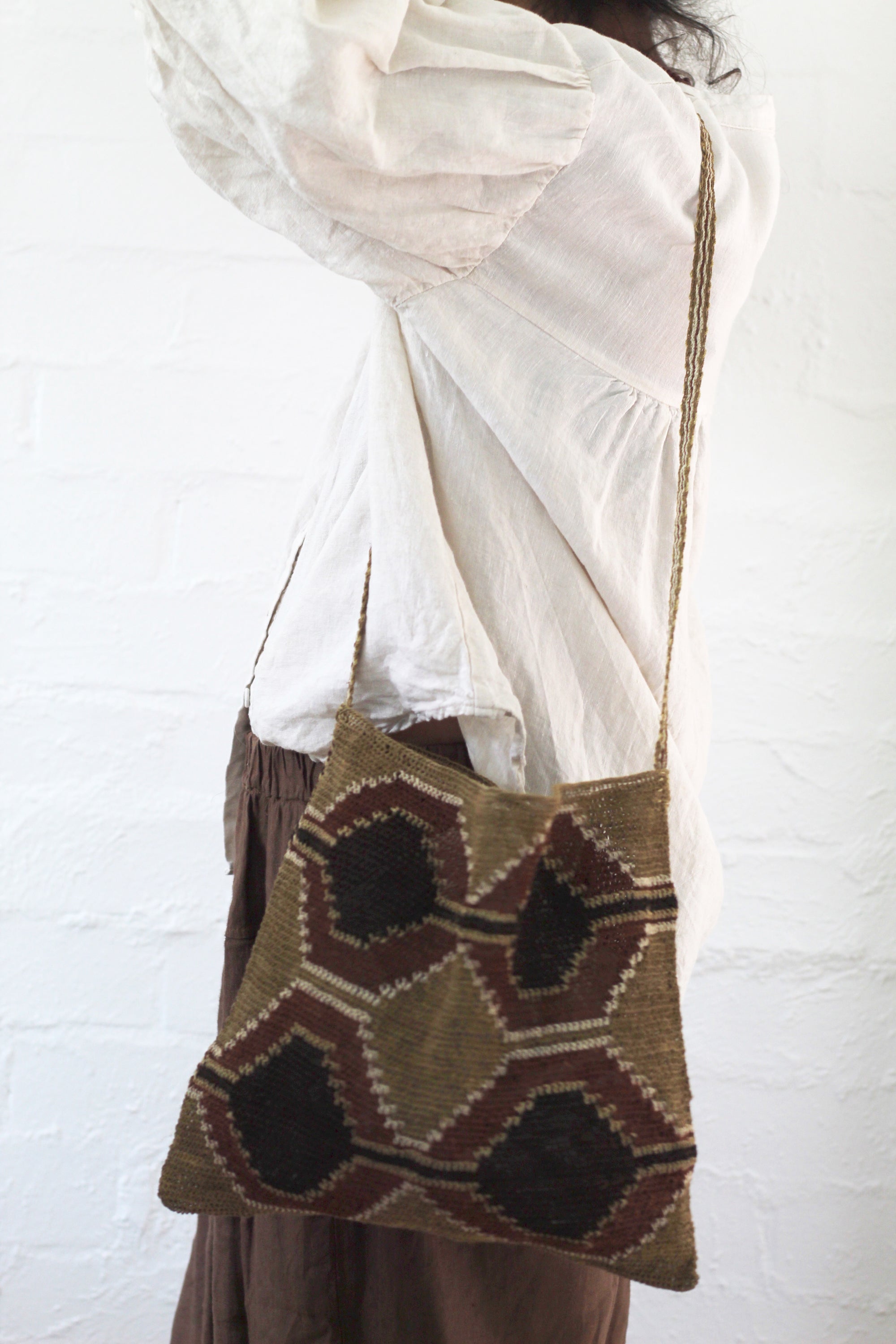 Hand woven Tierra Bag 