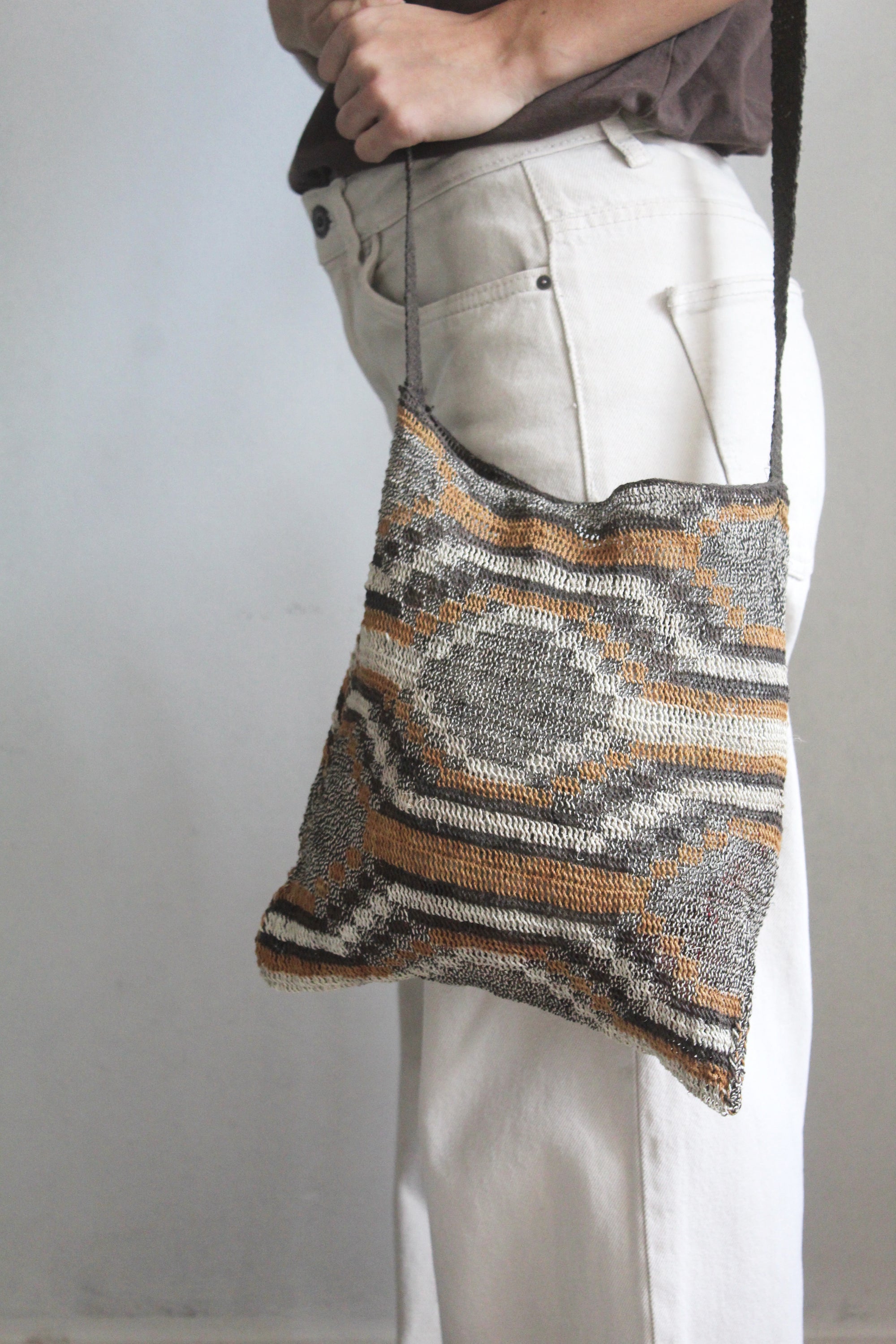 Hand woven Tierra Bag 