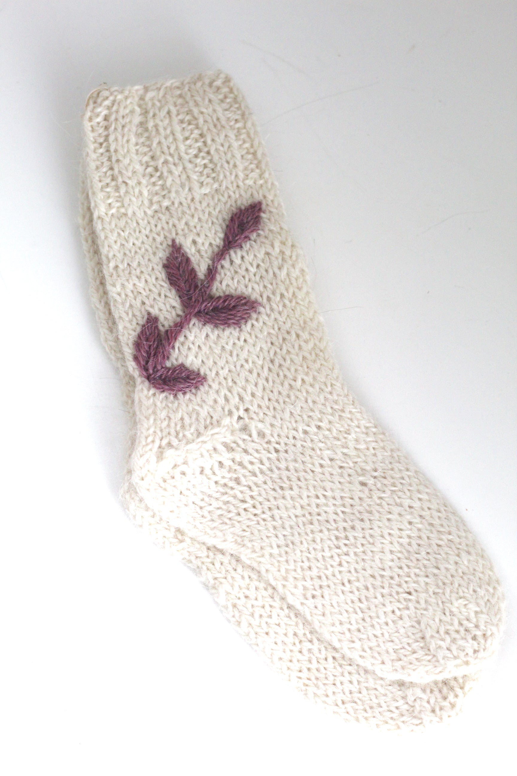 Kids Socks Natural and Lila Hand-Embroidered, llama wool, Argentina