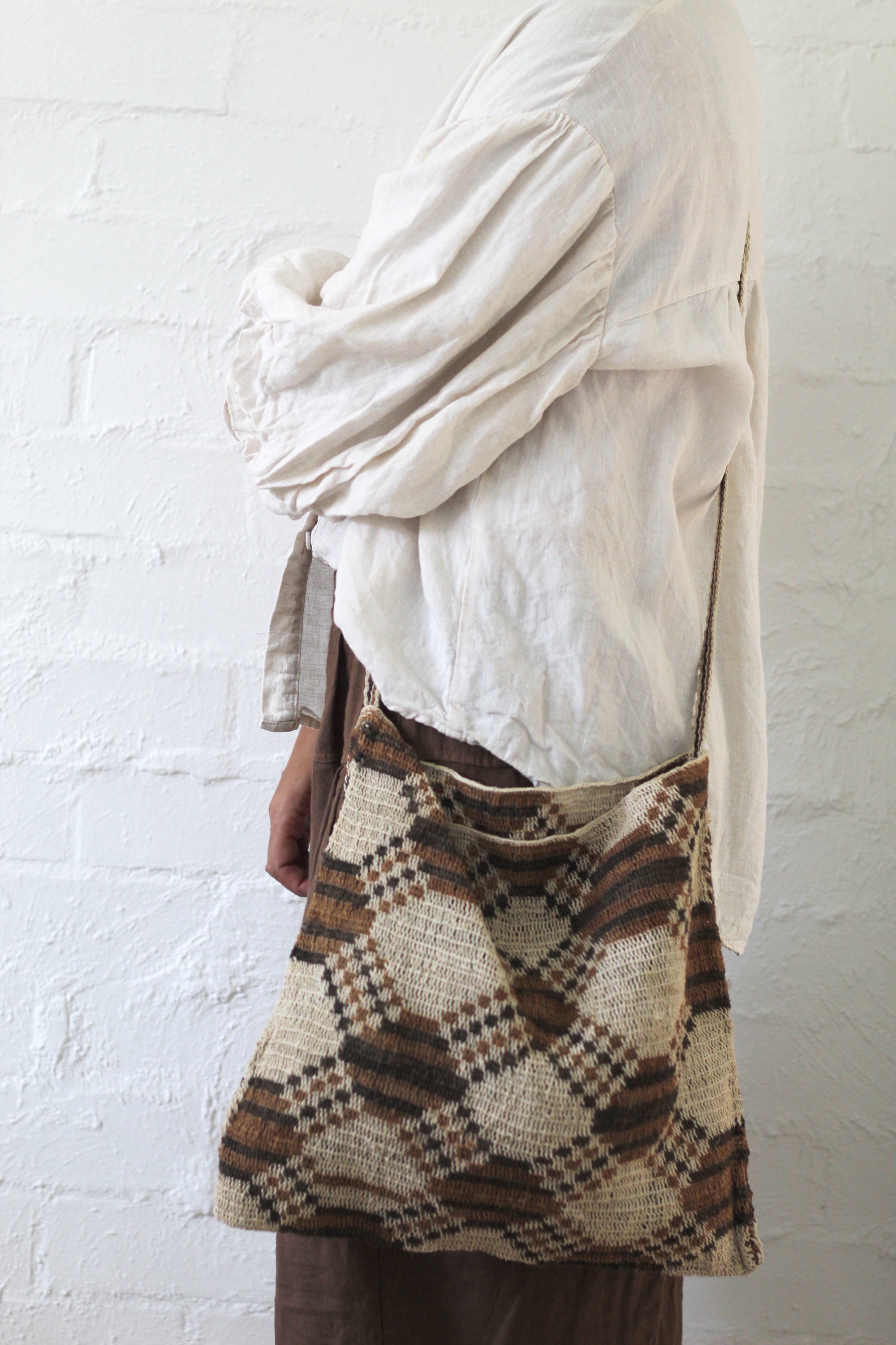 Hand woven Tierra Bag 