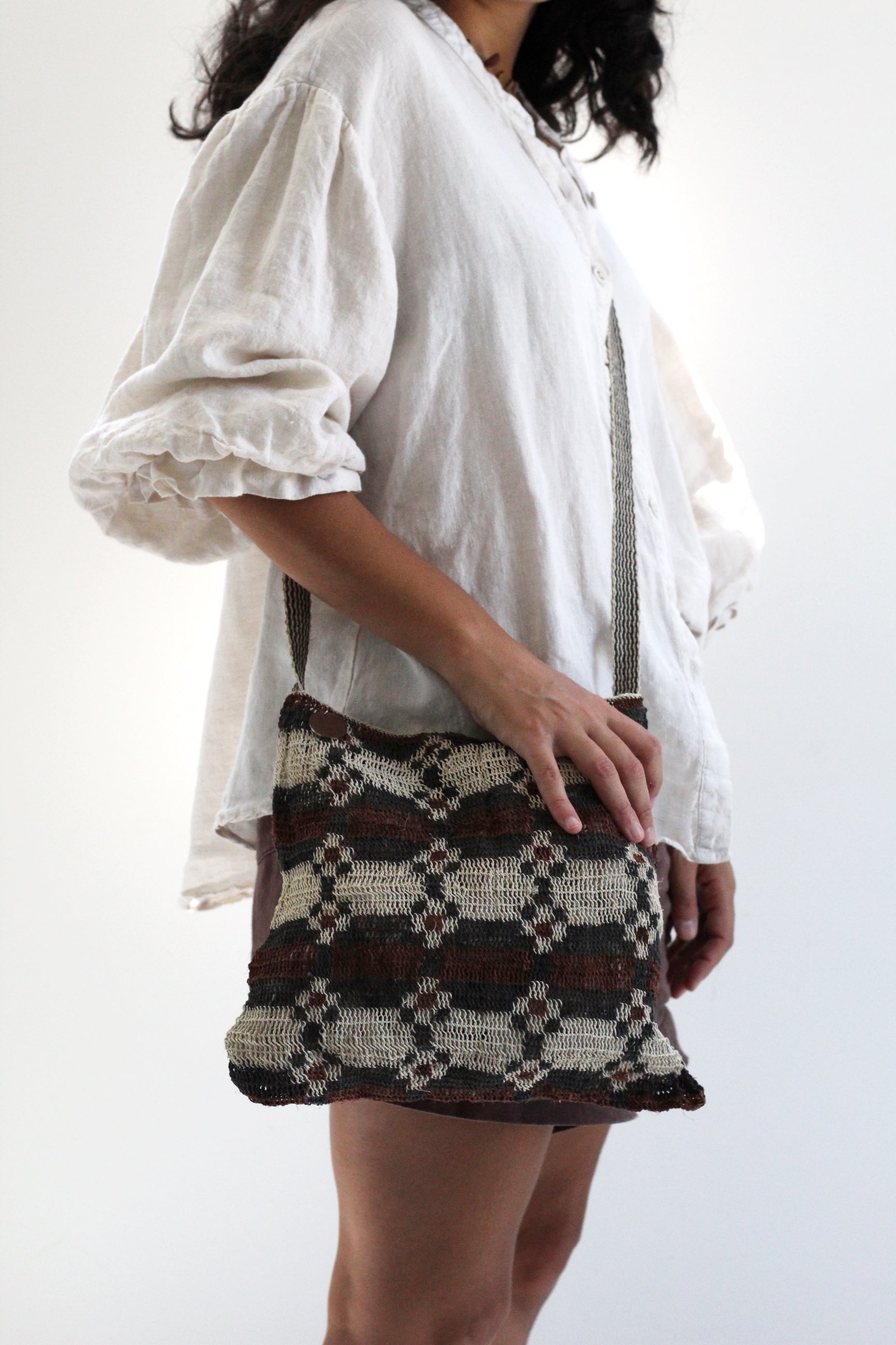 Hand woven Tierra Bag #0260