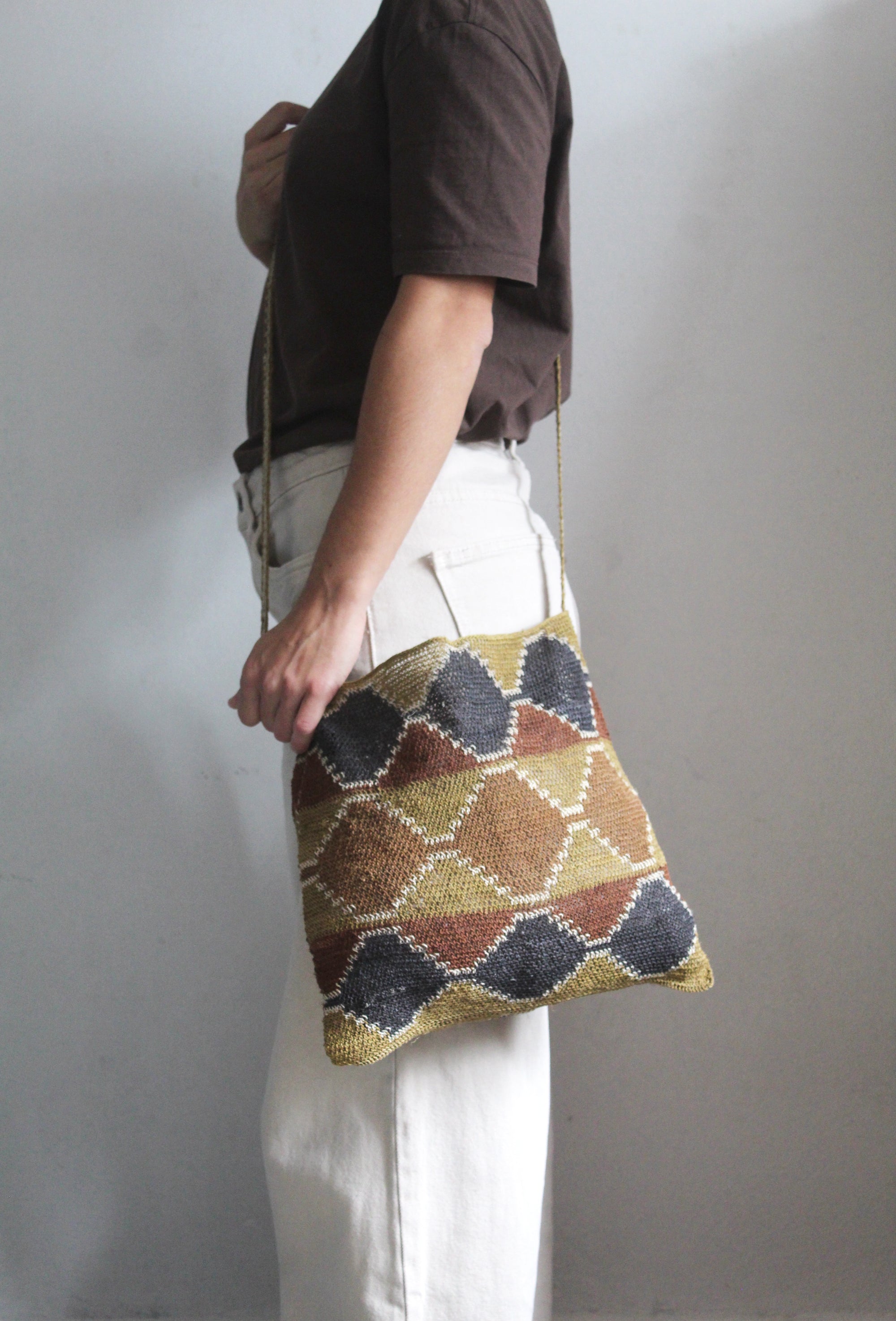 Hand woven Tierra Bag 