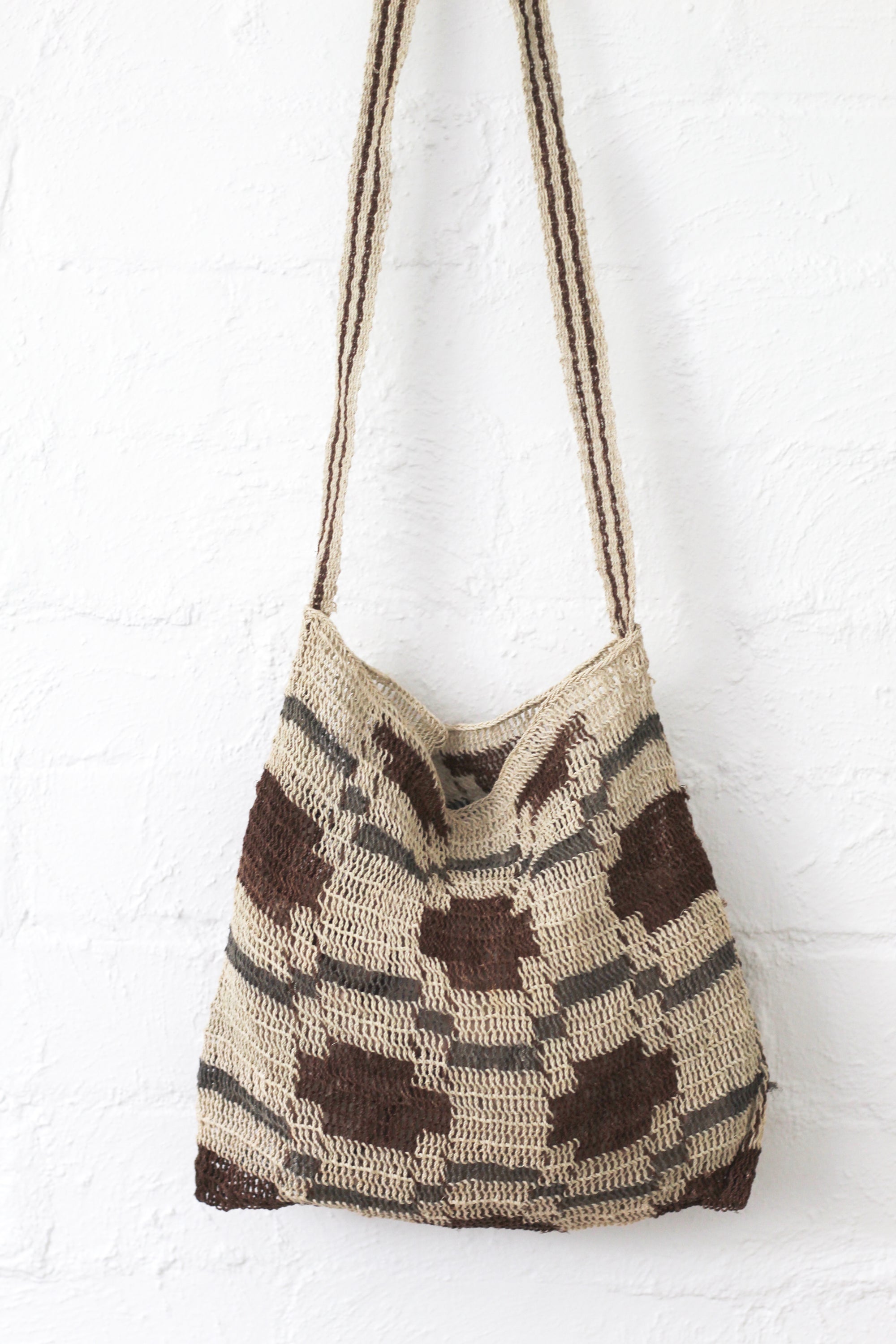 Hand woven Tierra Bag 