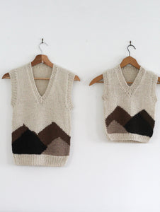 Hand Knitted Natural Cerros Vest