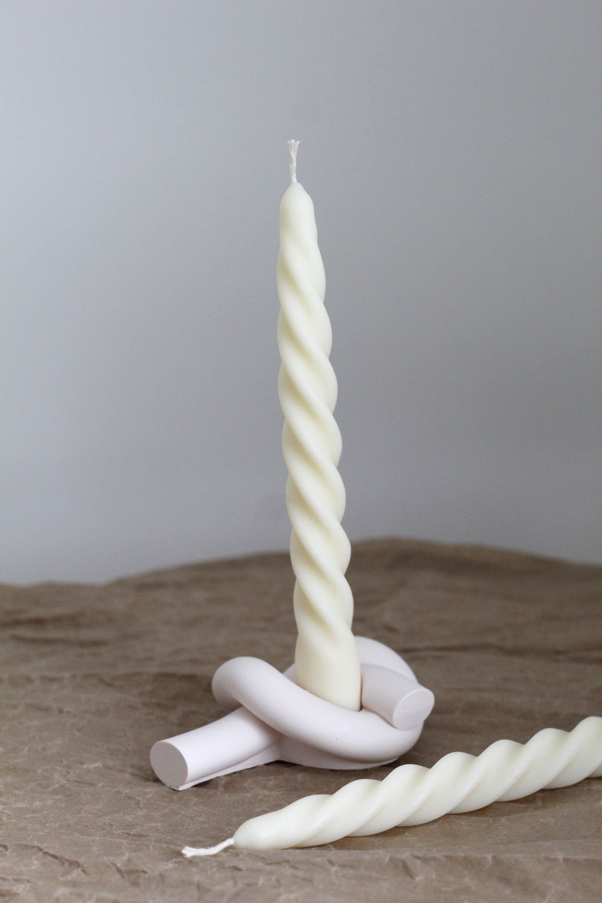 Nudo Candle Holder Coconut, hand-poured artisanal candle holder