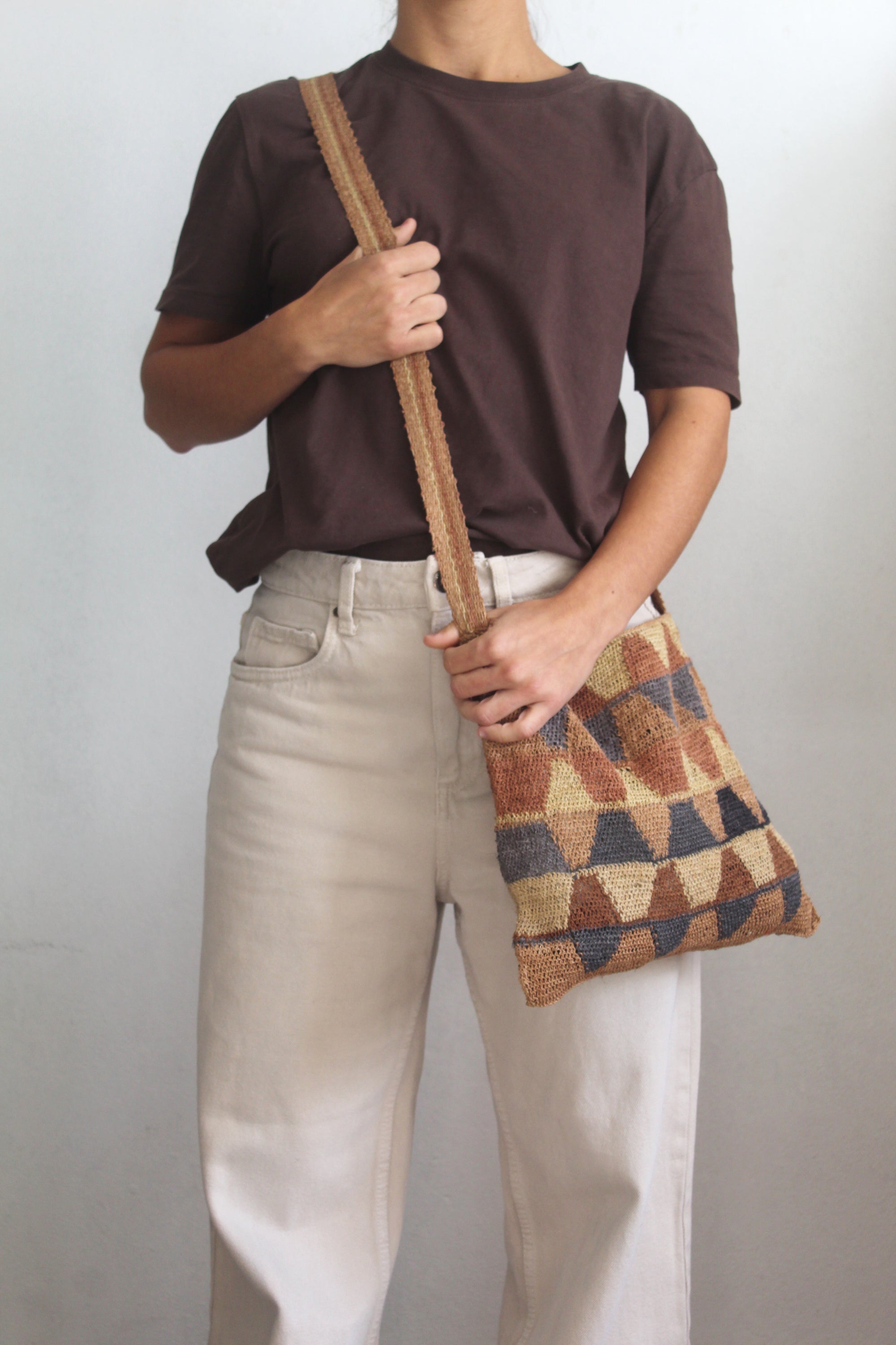 Hand woven Tierra Bag 