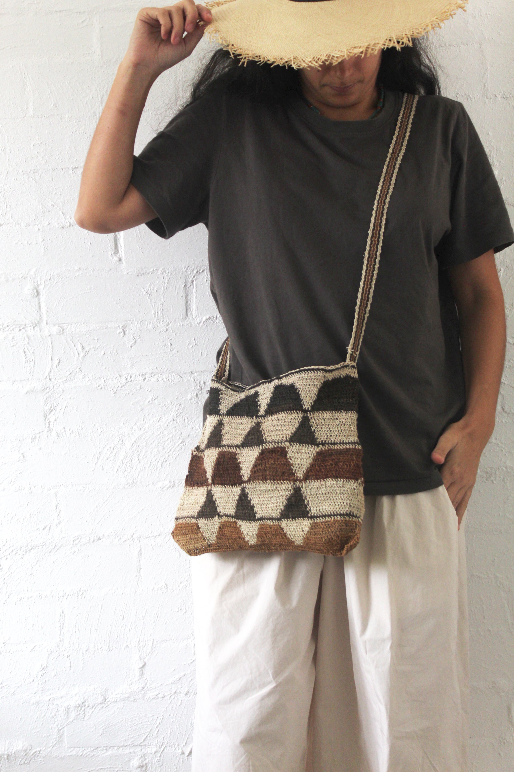 Hand woven Tierra Bag 