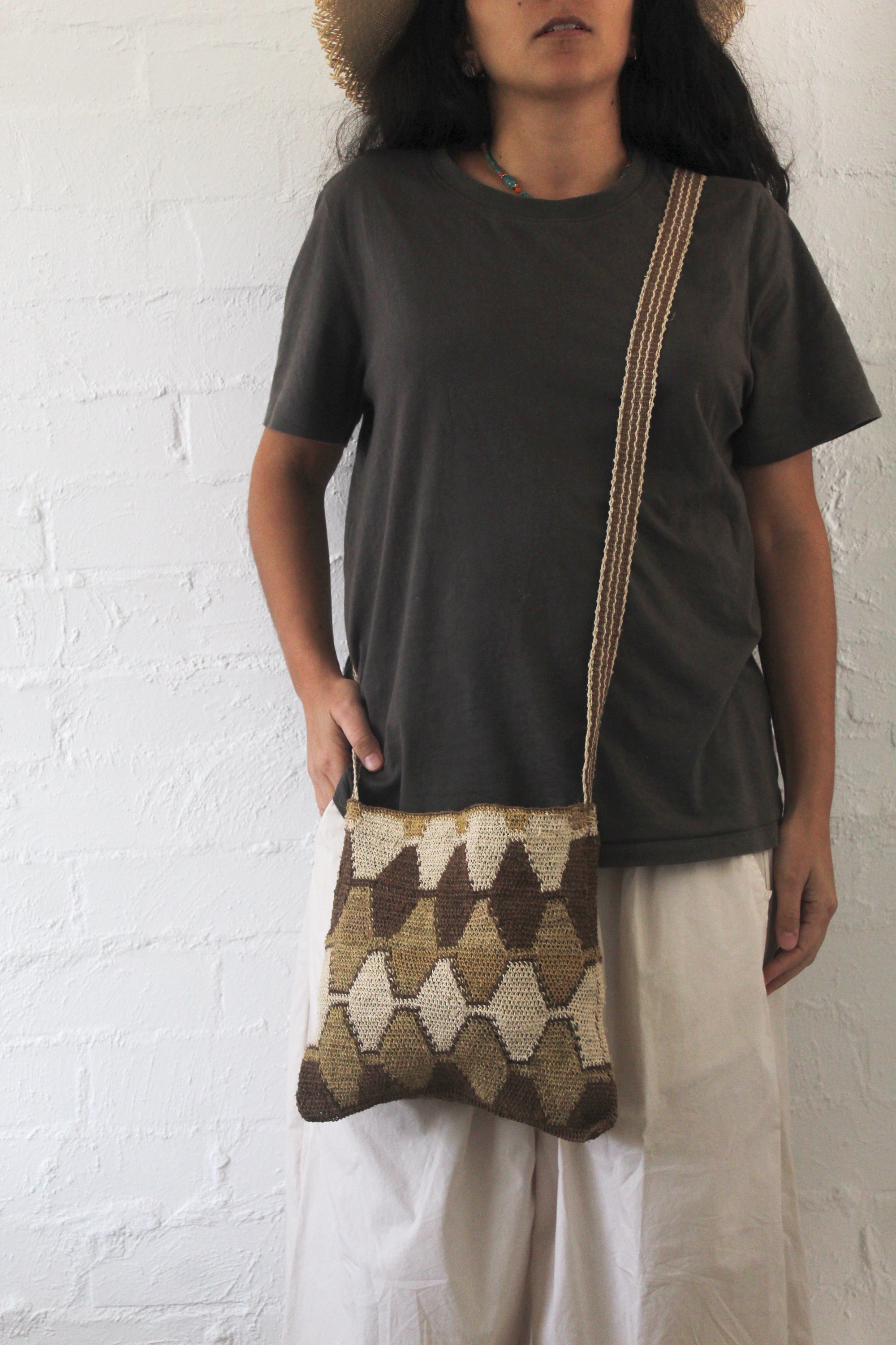 Hand woven Etnia bag 