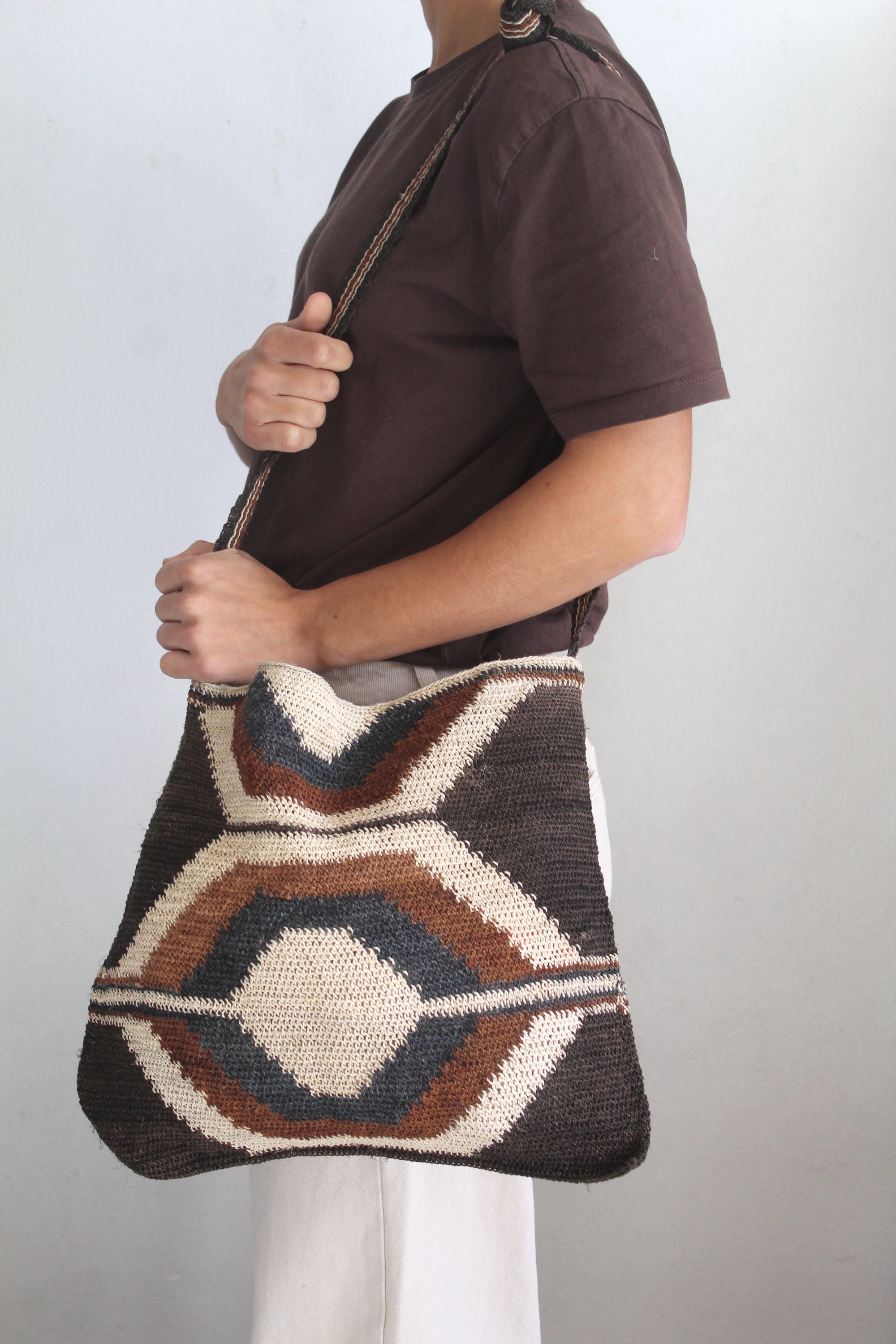 Hand woven Tierra Bag 