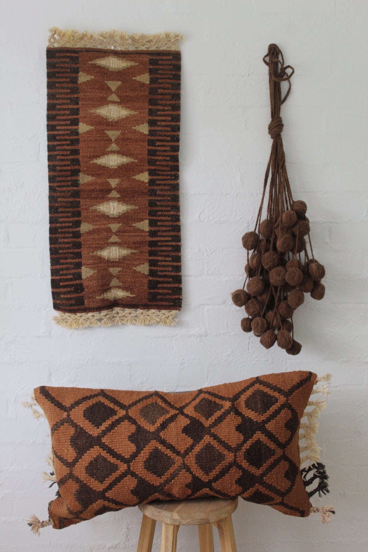 Qom Lumbar Cushion 