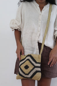 Hand woven Etnia bag #0147