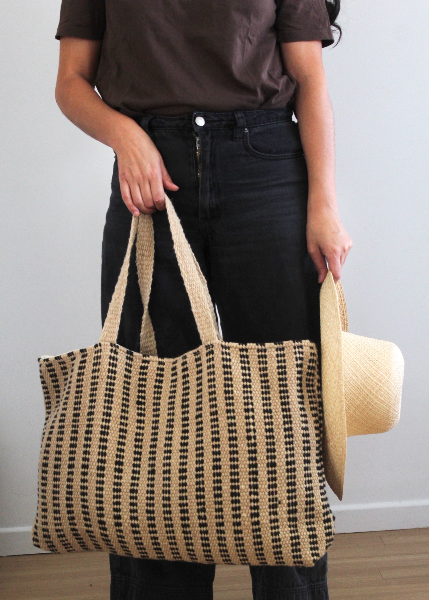 Hand woven XL Stripe Wool Bag | Beige & Black