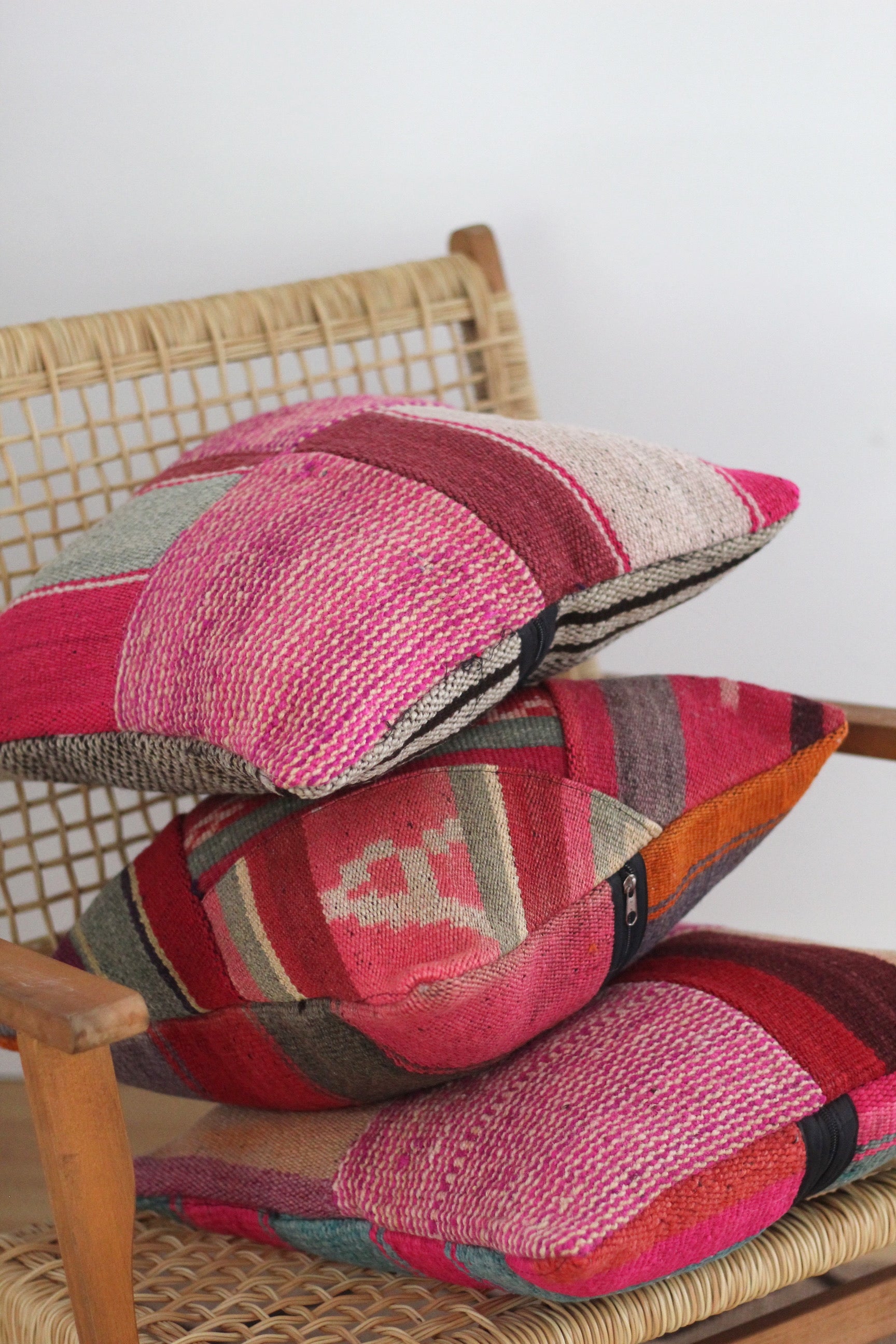 Patchwork Frazada Cushion #011, sheep wool patchwork from Peruvian Andes