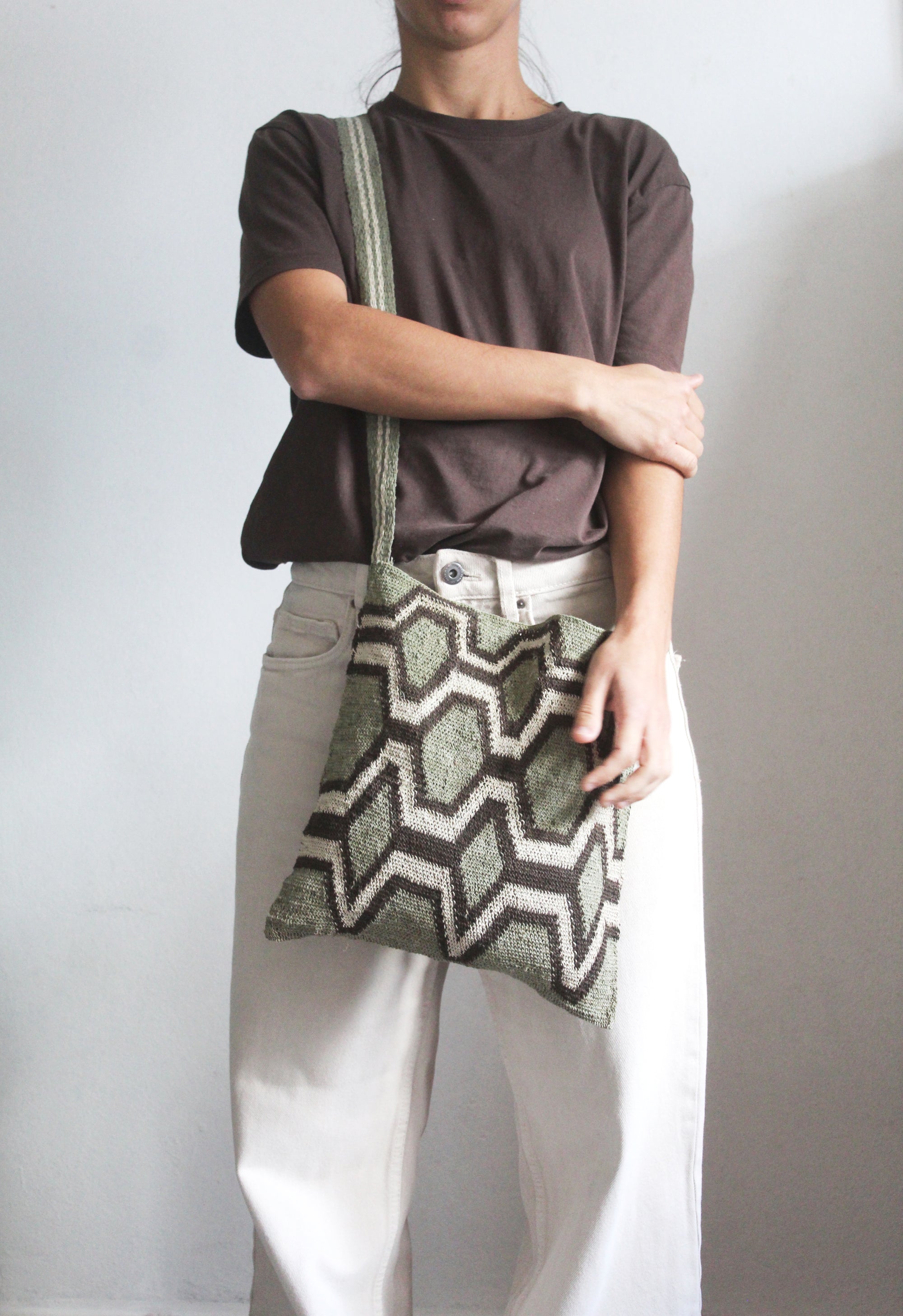 Hand woven Tierra Bag 