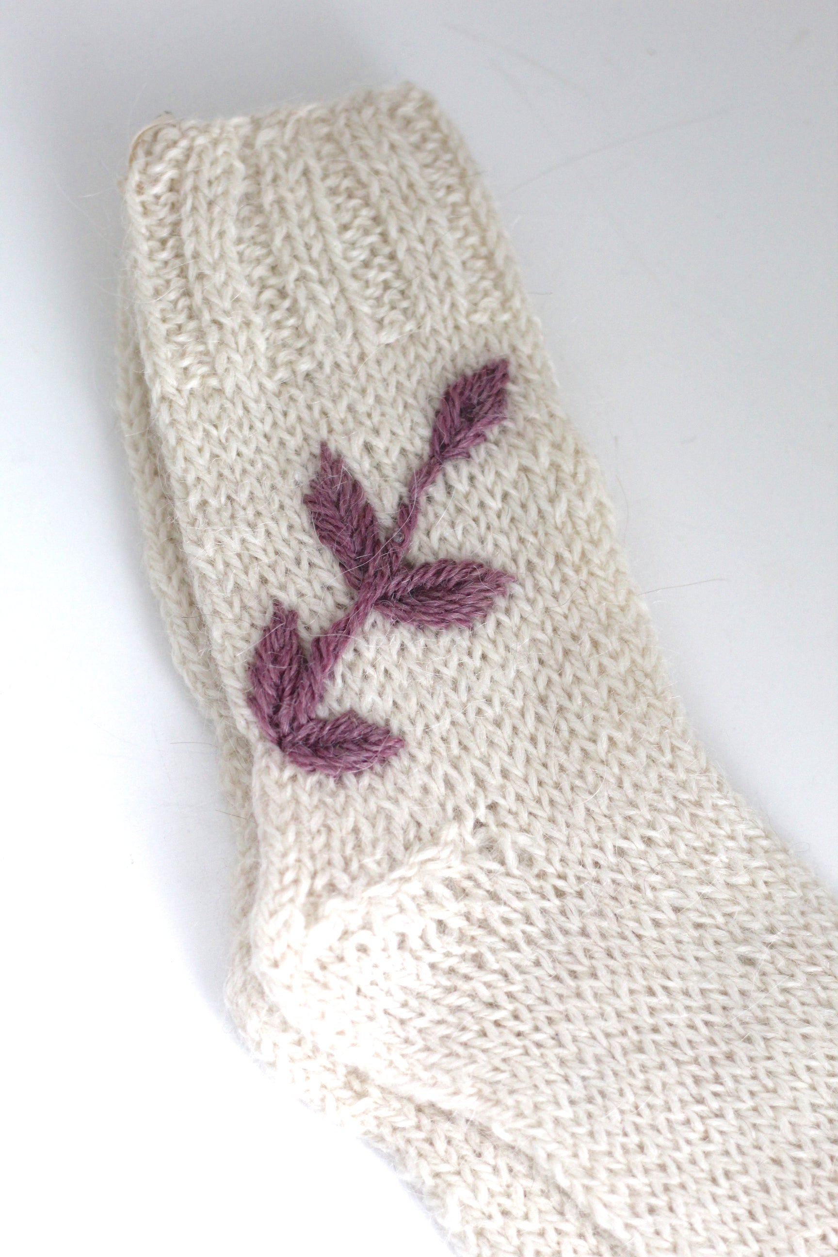 Kids Socks Natural and Lila Hand-Embroidered, llama wool, Argentina