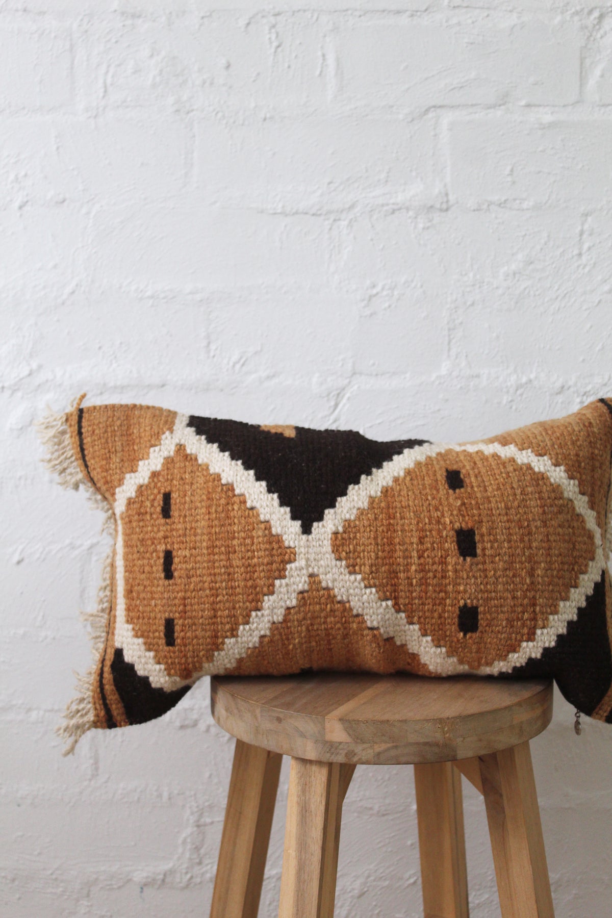 Qom Rectangle Cushion 