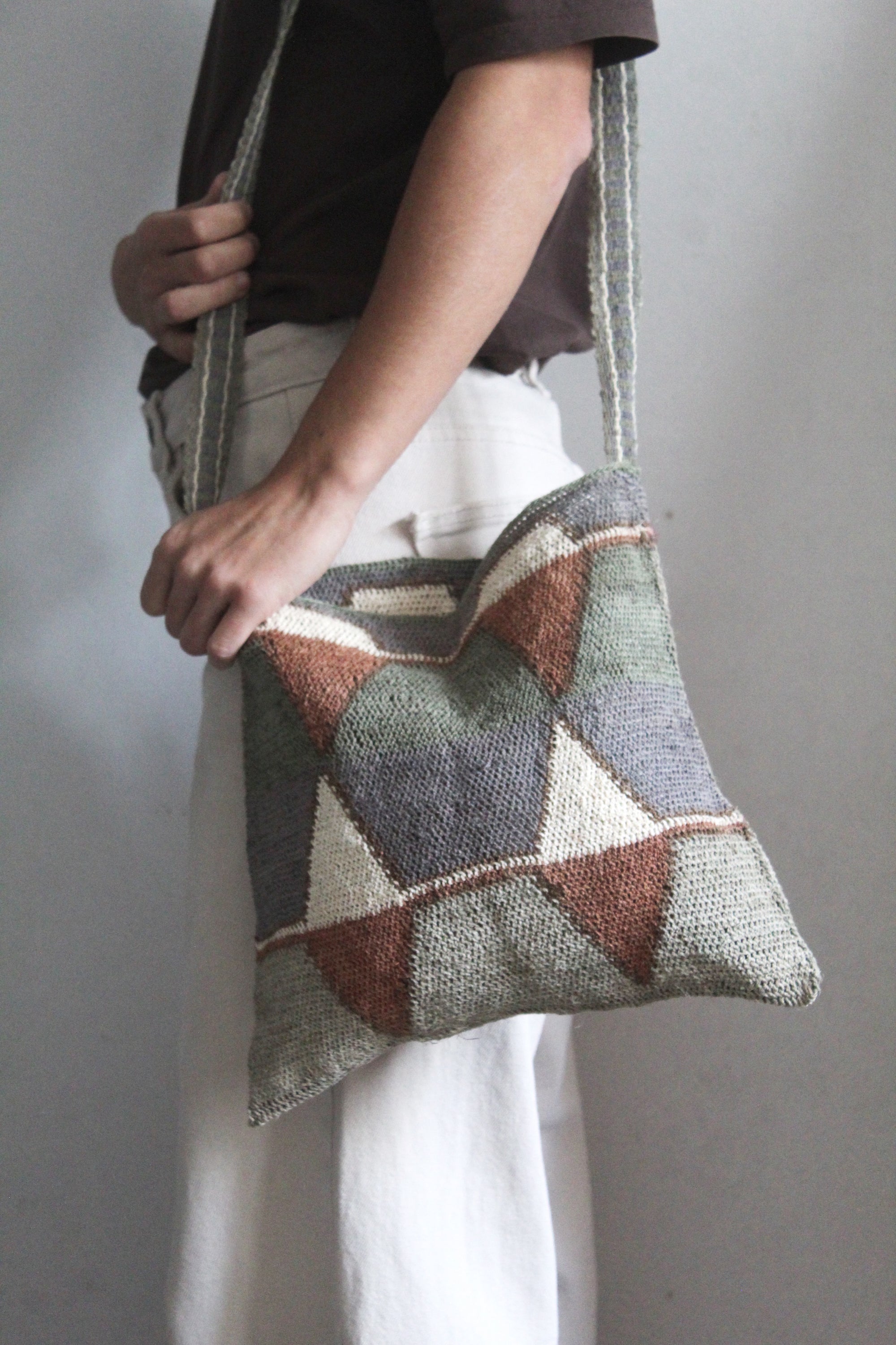 Hand woven Tierra Bag 