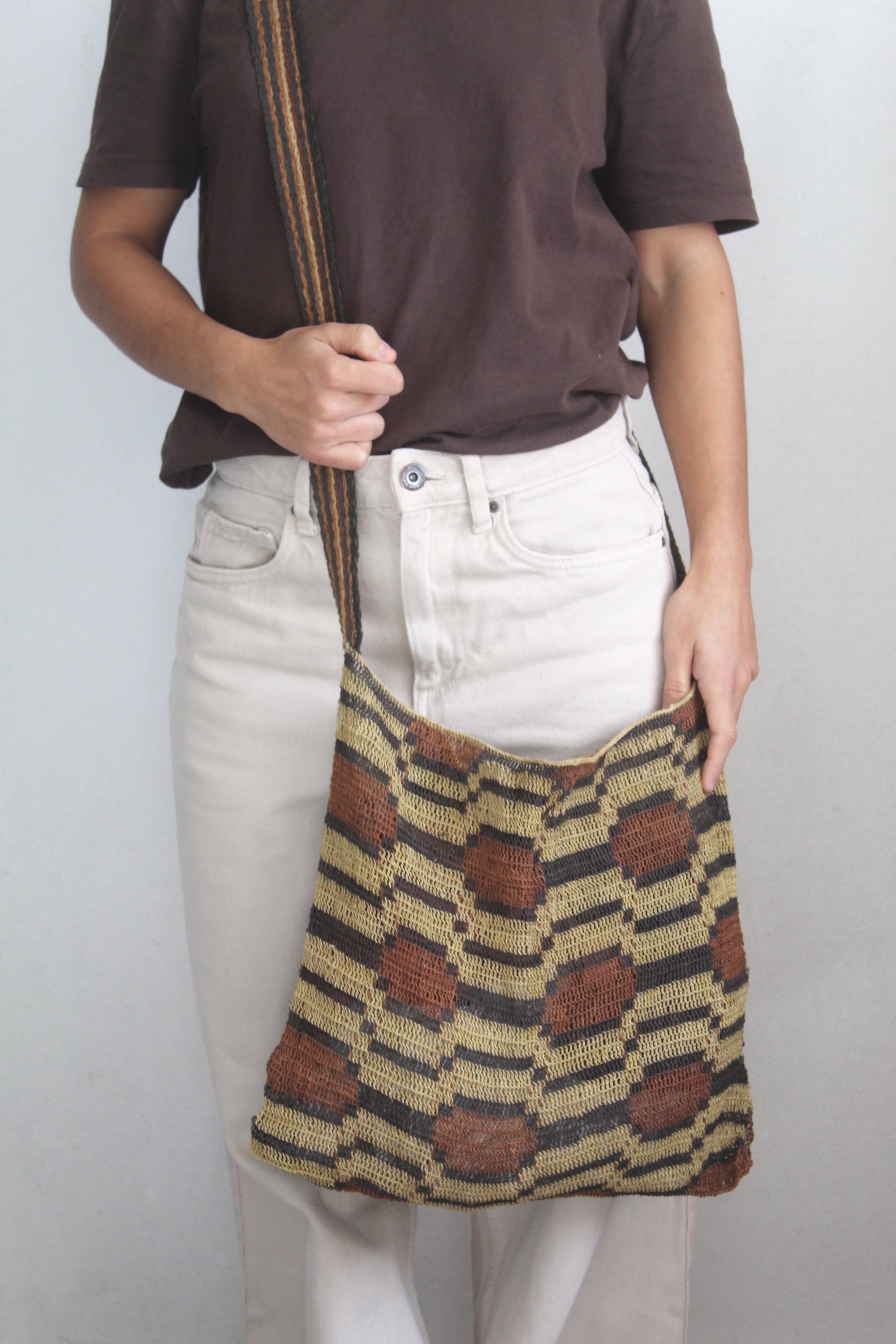 Hand woven Tierra Bag 