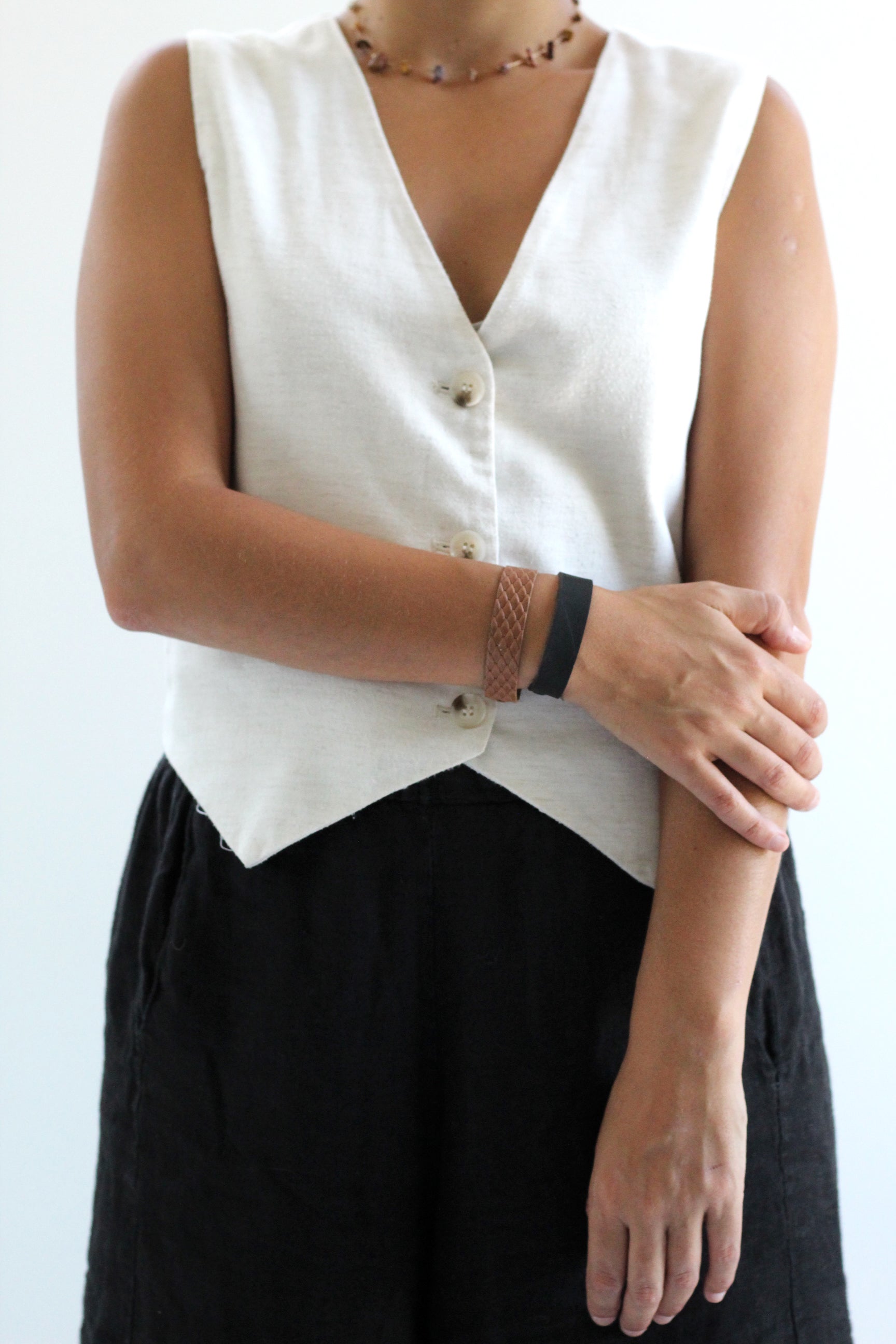 Tanned Leather Bracelet, handcrafted leather, Argentina