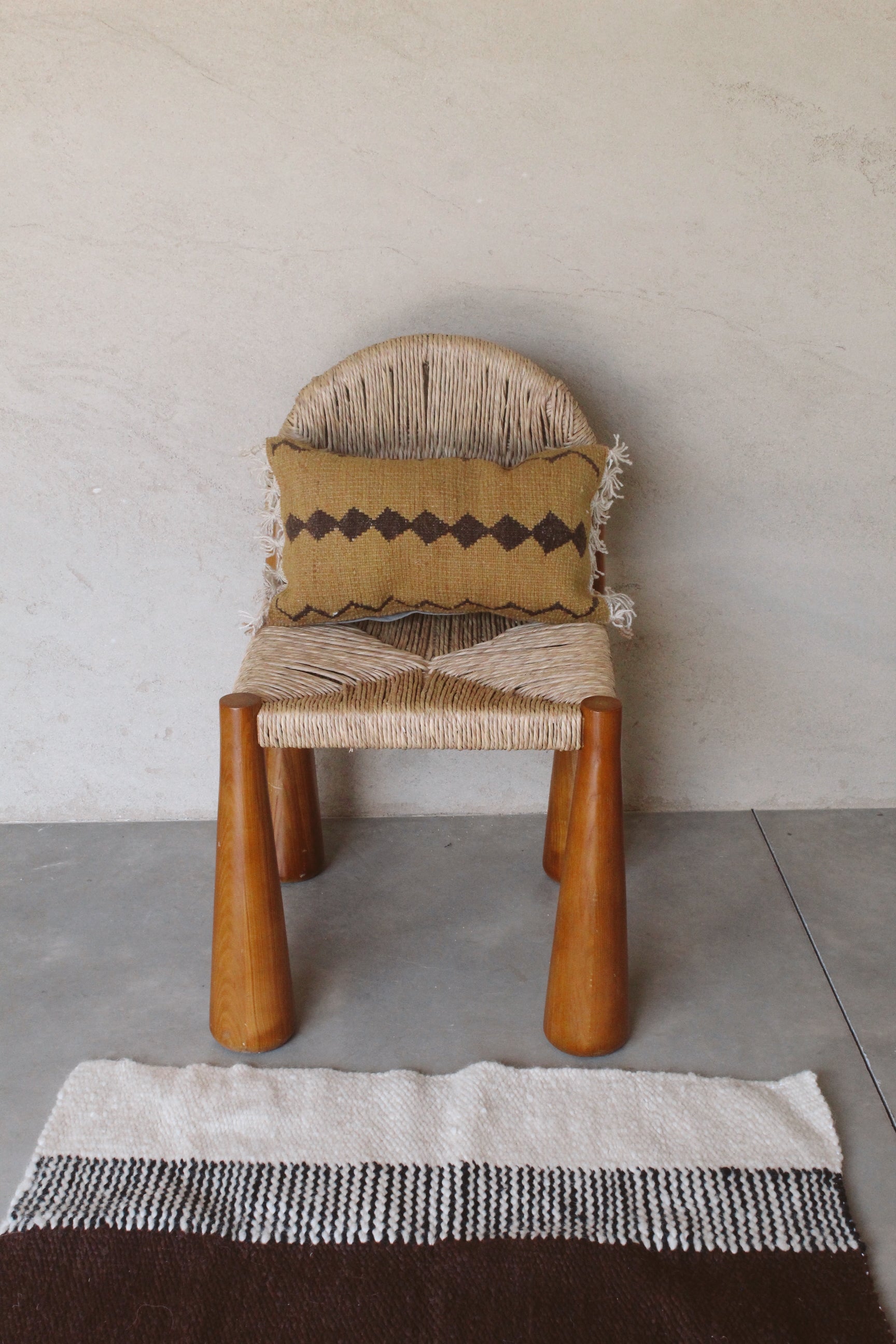 Qom Rectangle Cushion #018