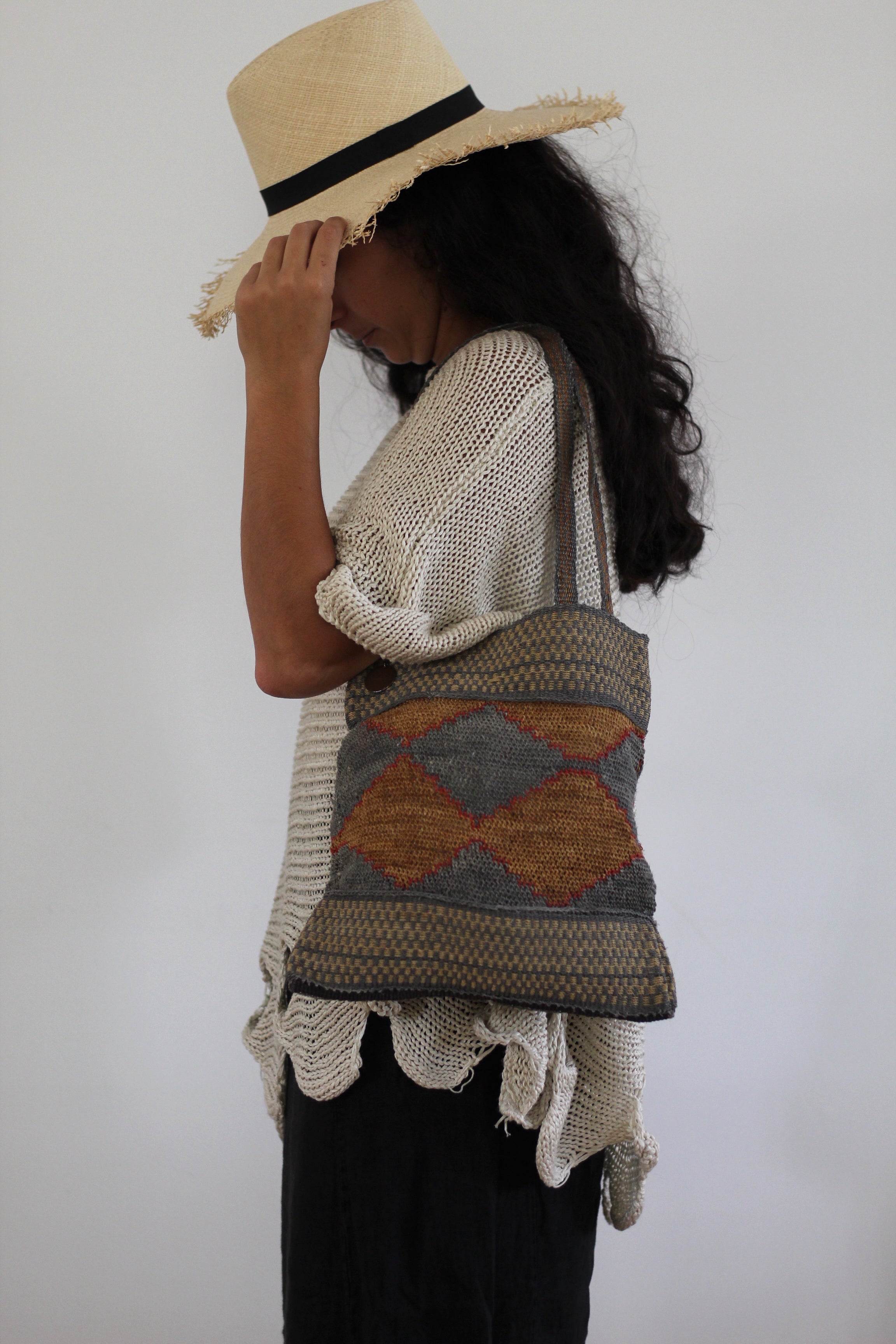 BLACK FRIDAY 25% OFF | Hand woven Tierra Bag #0363