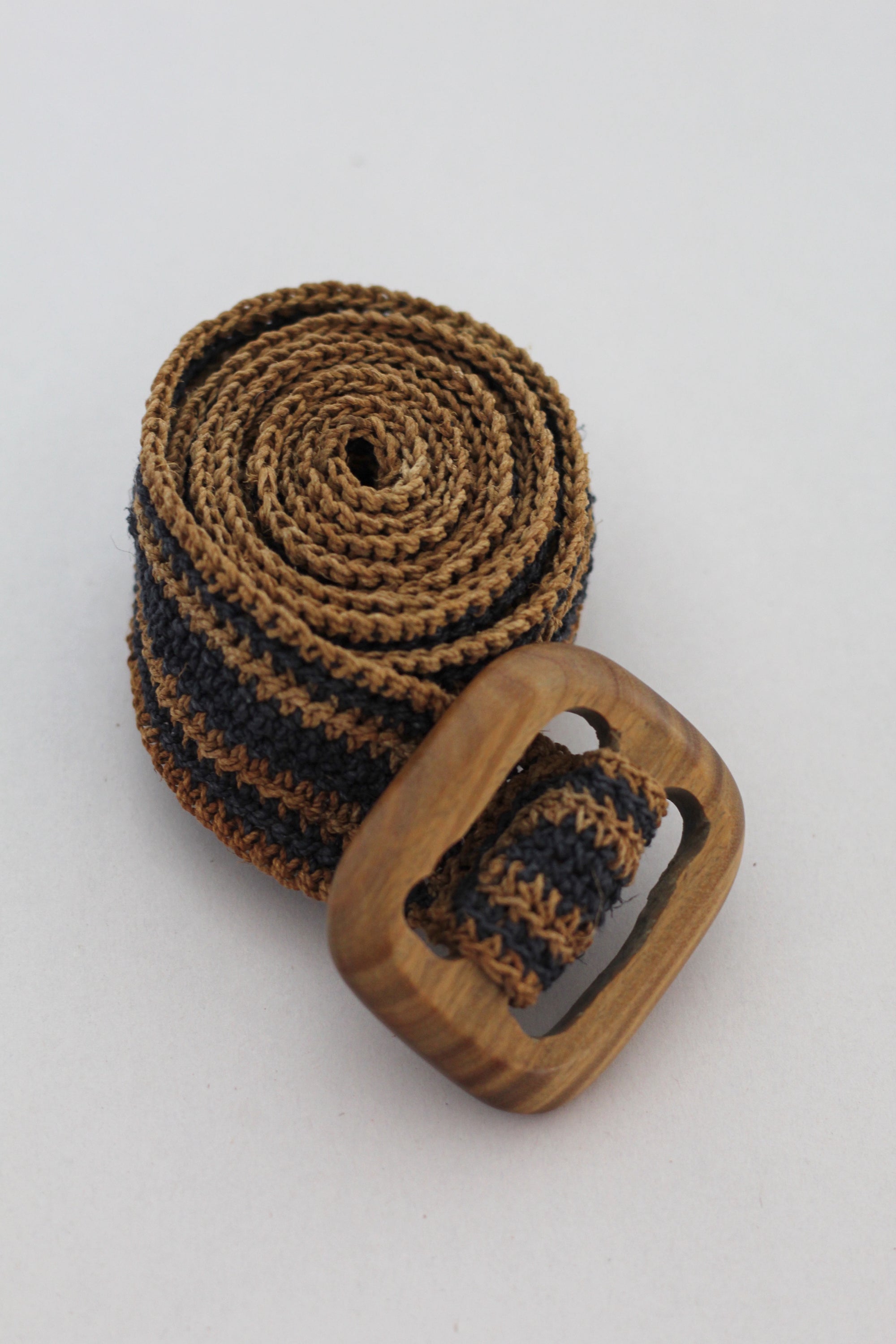 Belt #0231, chaguar fibre by Wichi artisans, Argentina