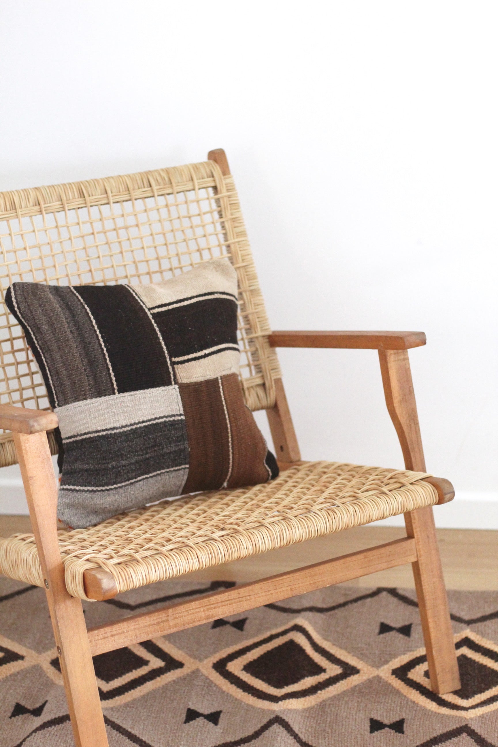 Patchwork Frazada Cushion #010, sheep wool patchwork from Peruvian Andes