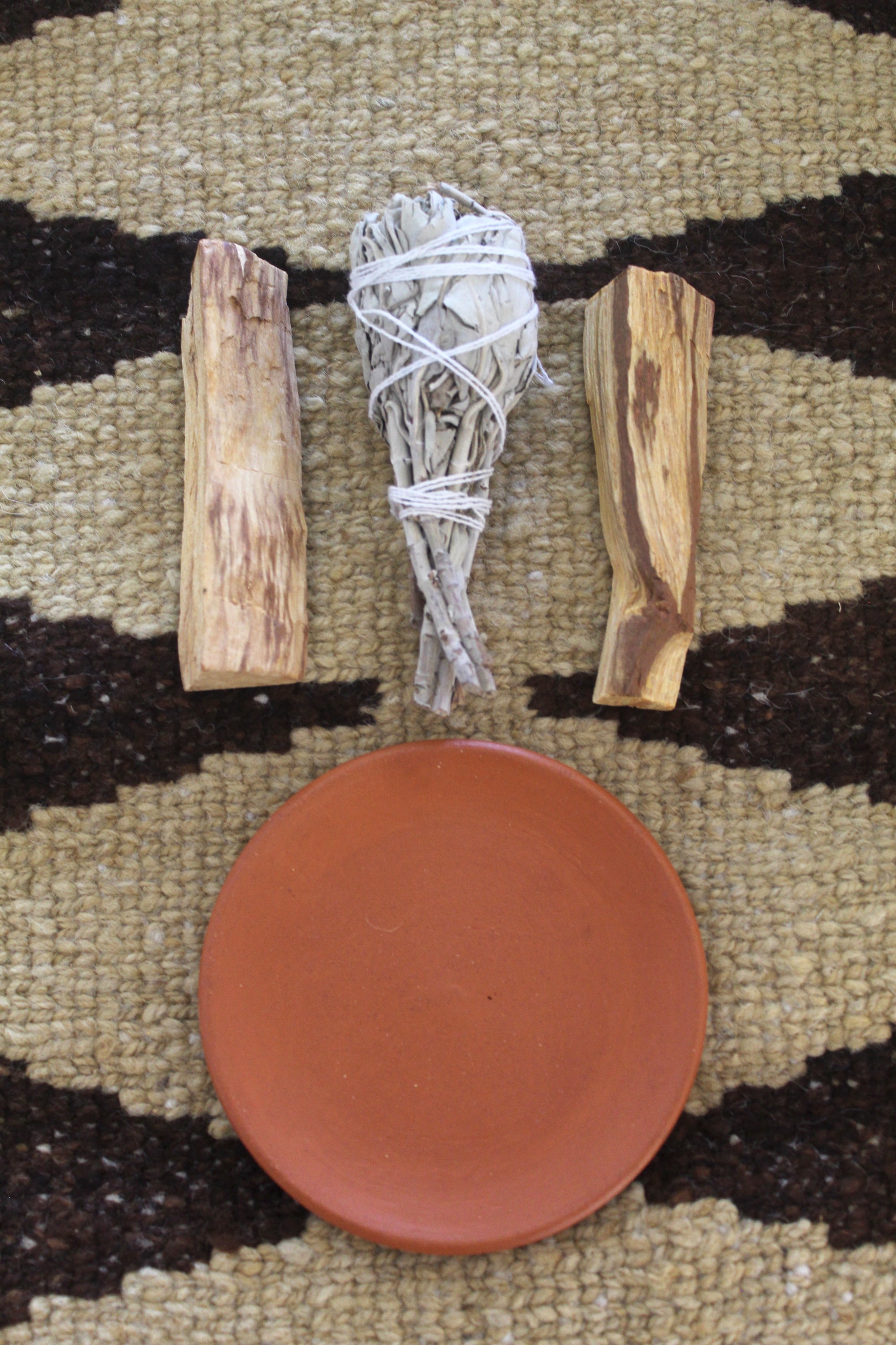 Casapacha Ritual Bundle, palo santo and ritual essentials