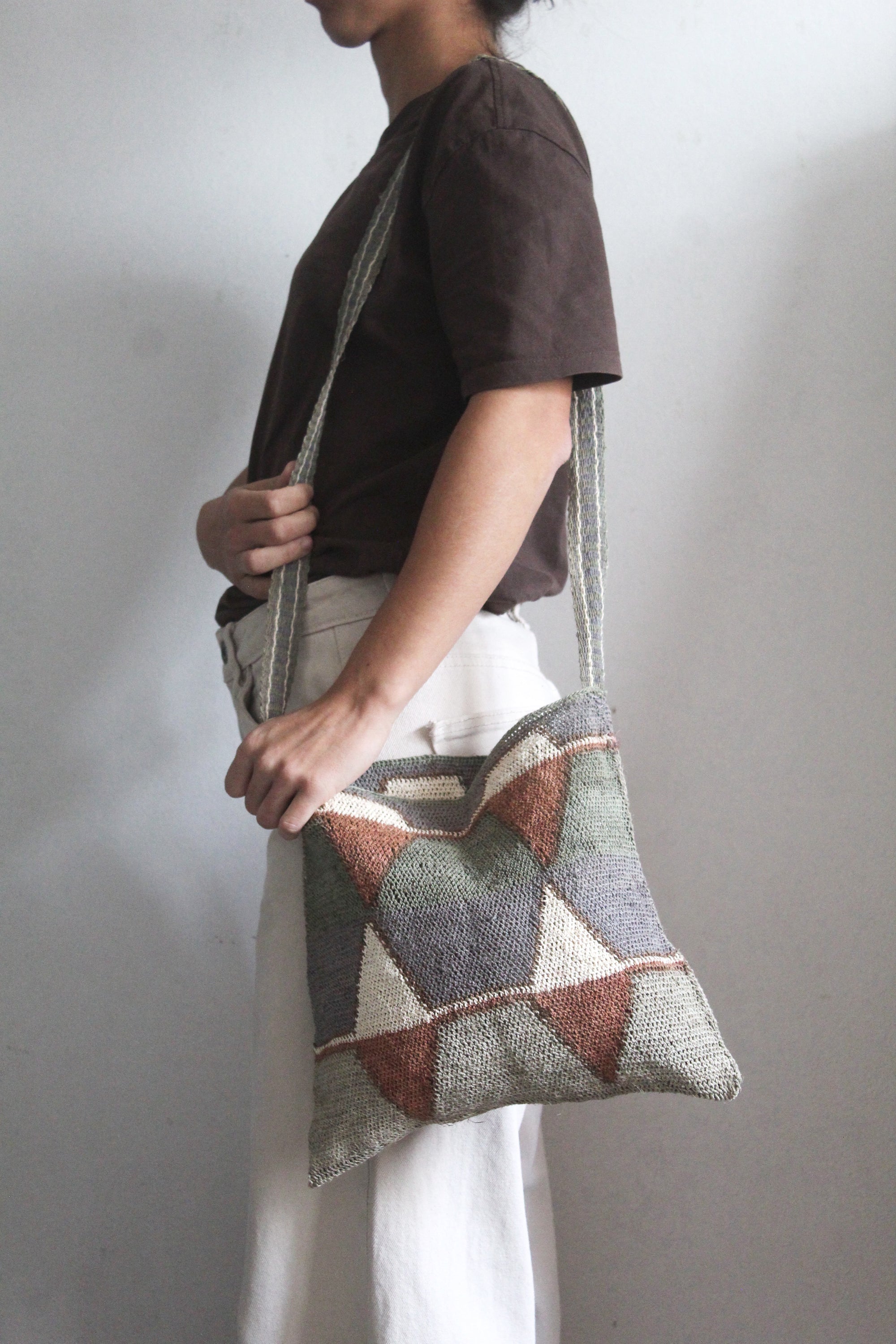 Hand woven Tierra Bag 