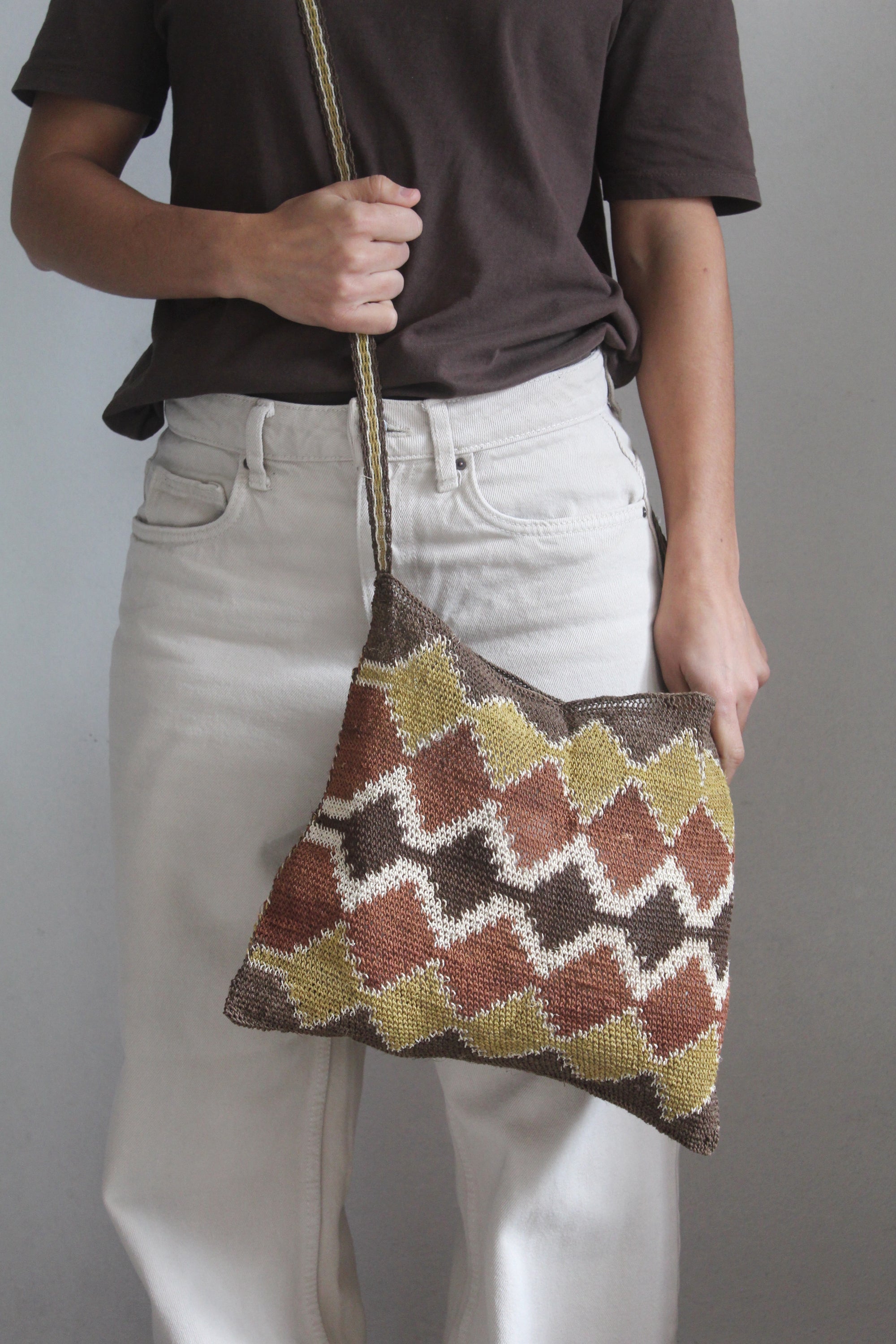 Hand woven Tierra Bag 
