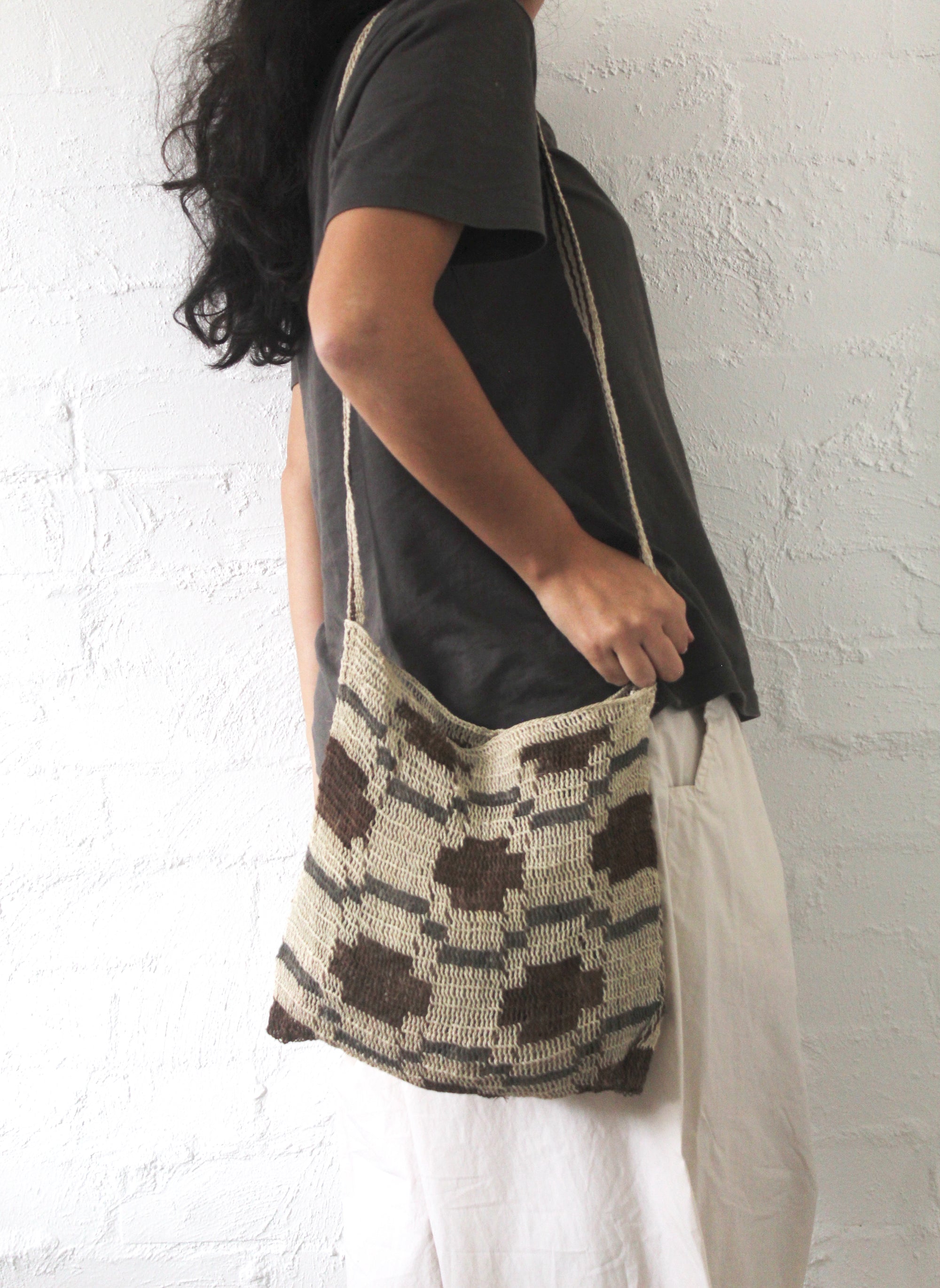 Hand woven Tierra Bag 