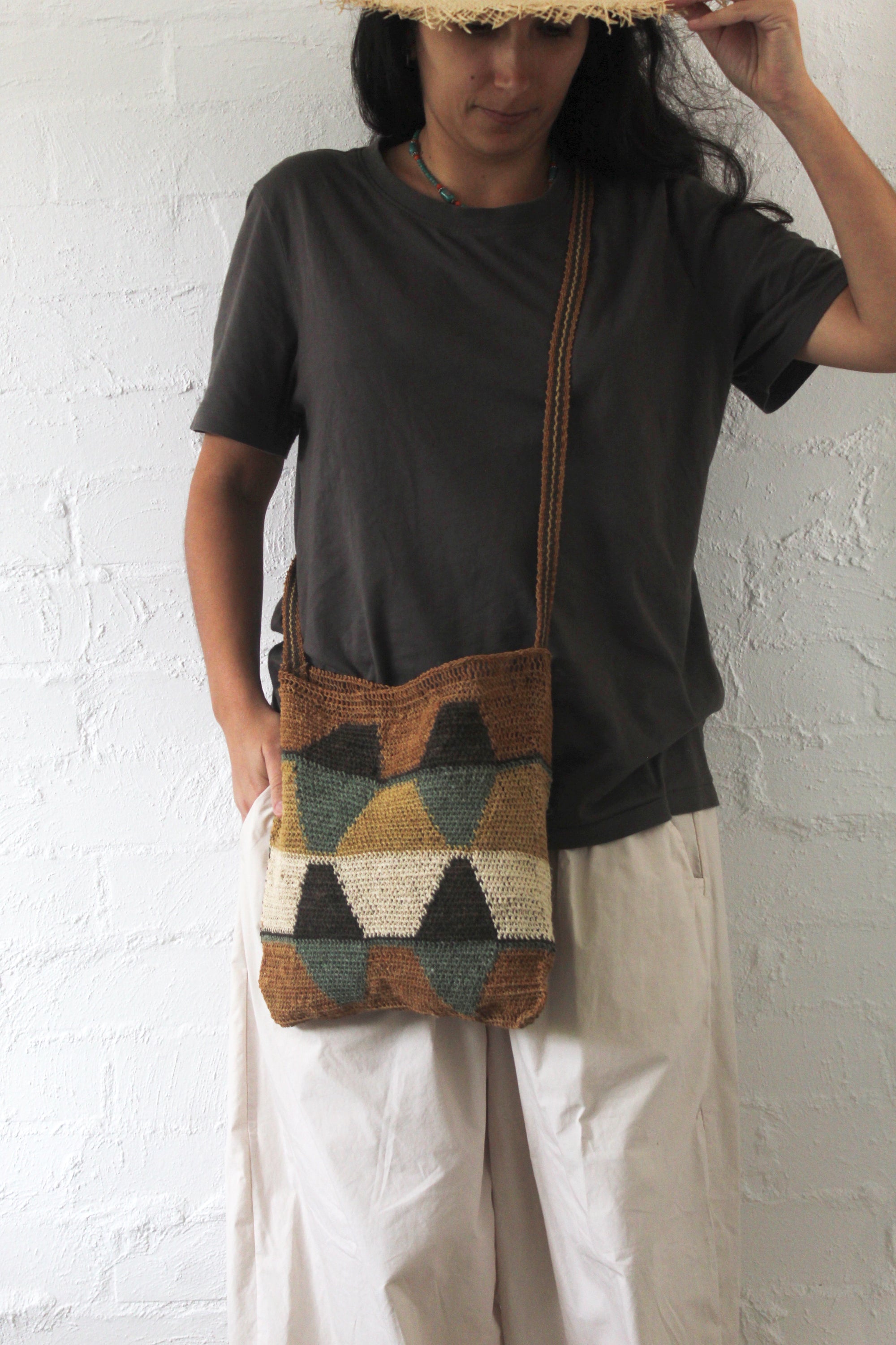 Hand woven Tierra Bag 