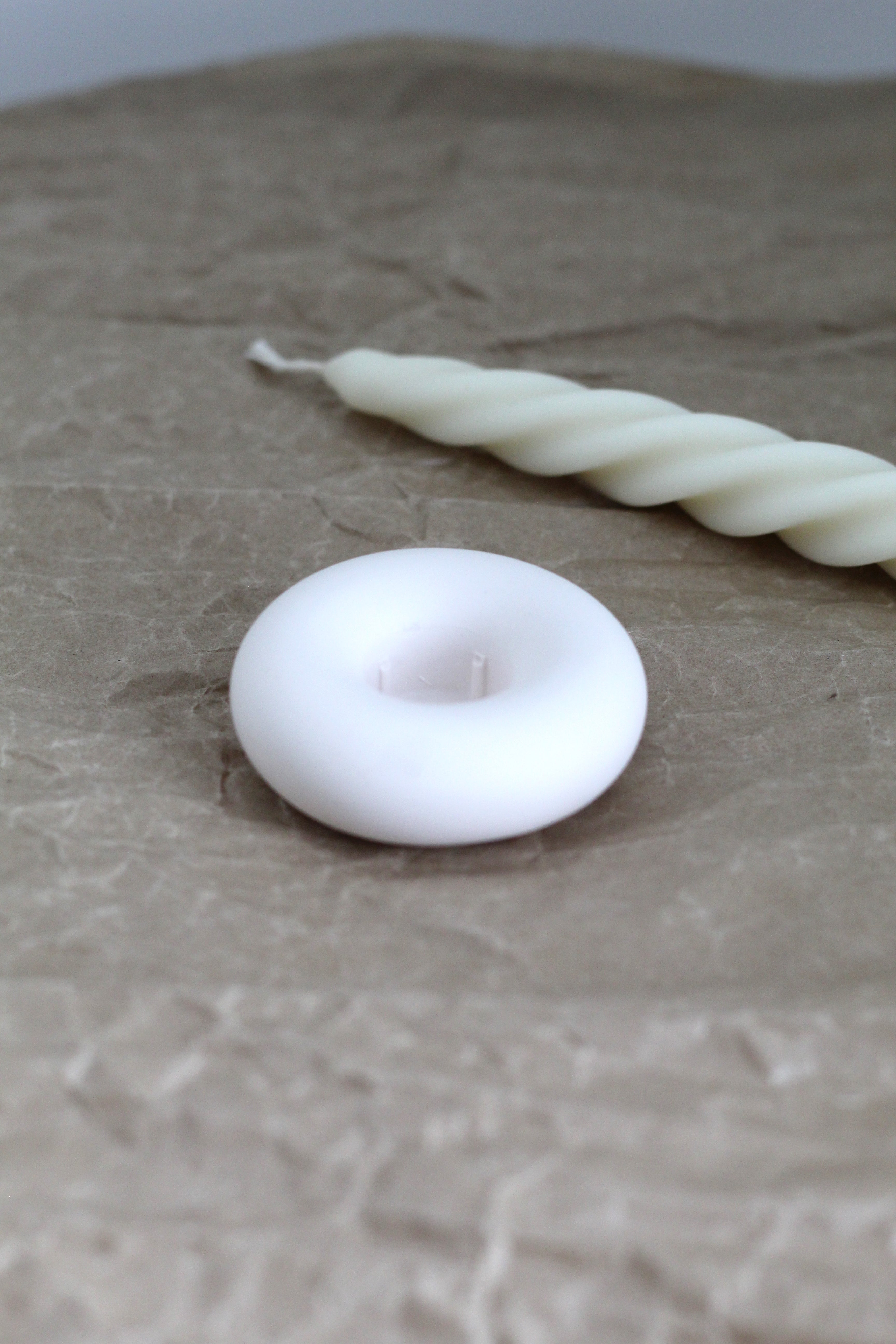 Minimalistic Candle Holder | White
