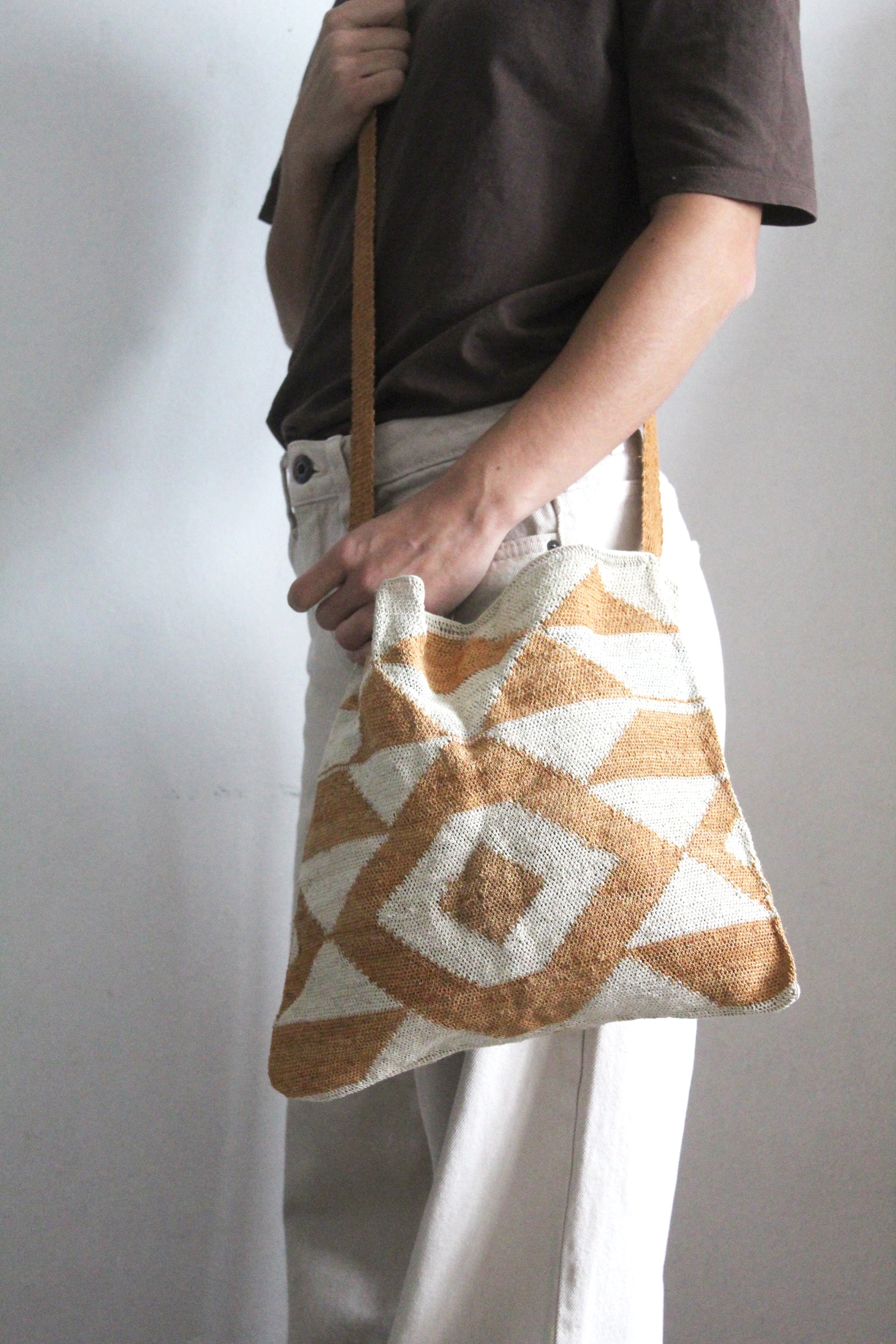Hand woven Tierra Bag 