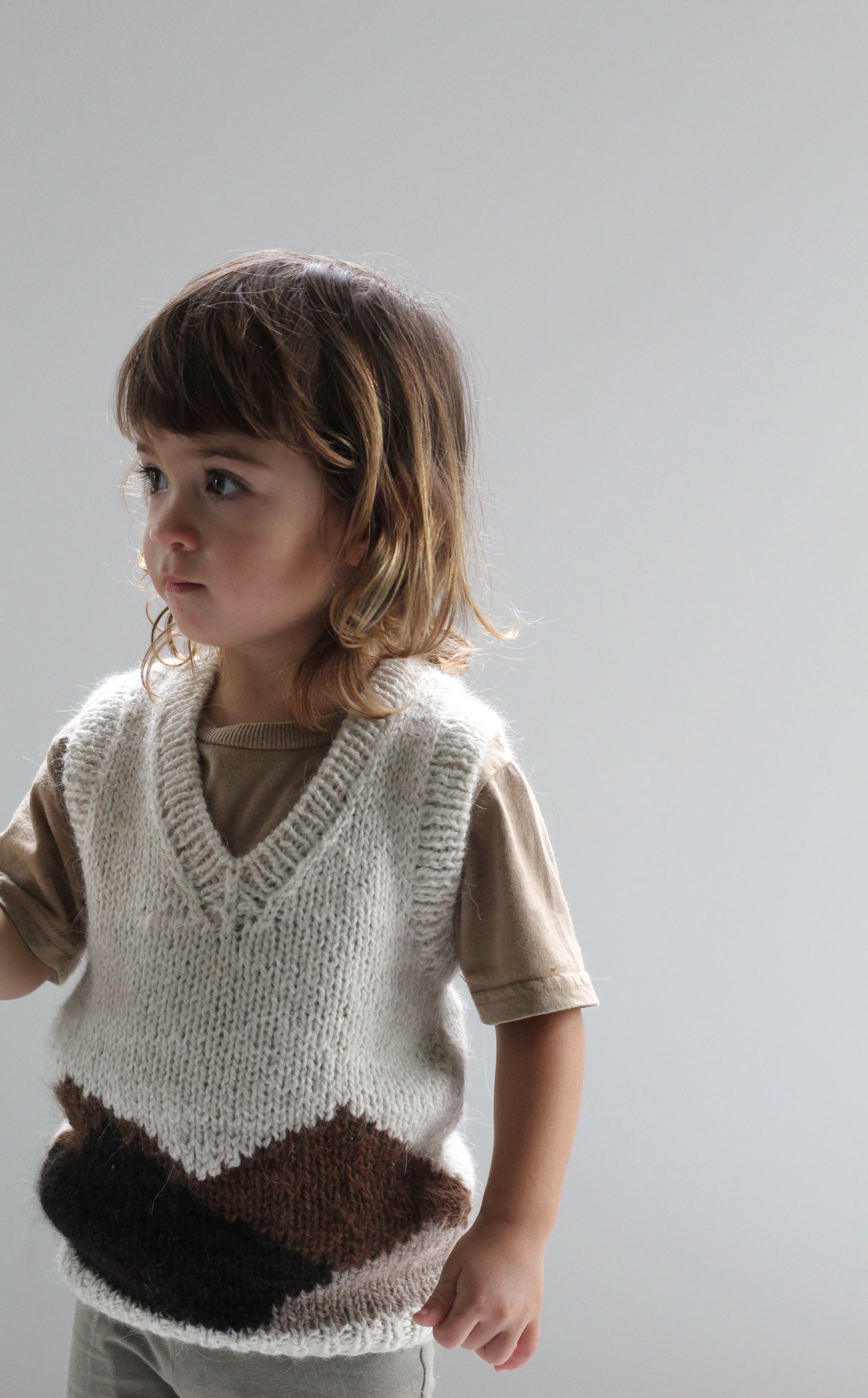 Hand Knitted Natural Cerros Vest, llama wool, Argentina