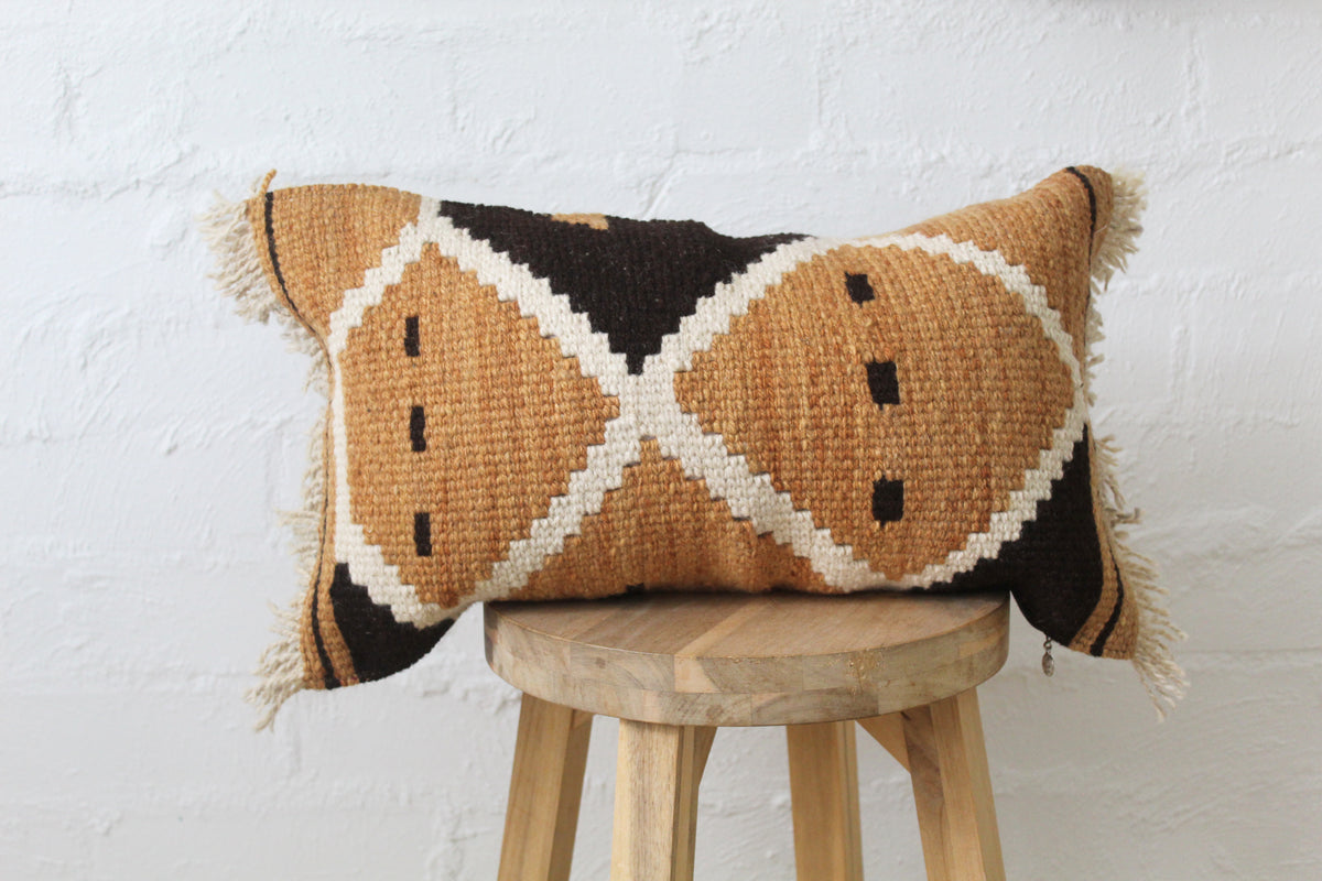 Qom Rectangle Cushion 