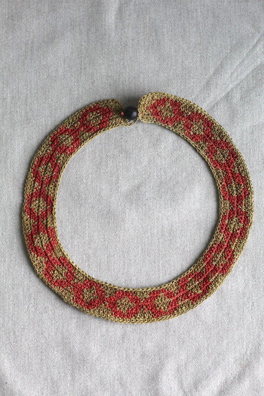 Necklace #092 | Corn & Pink