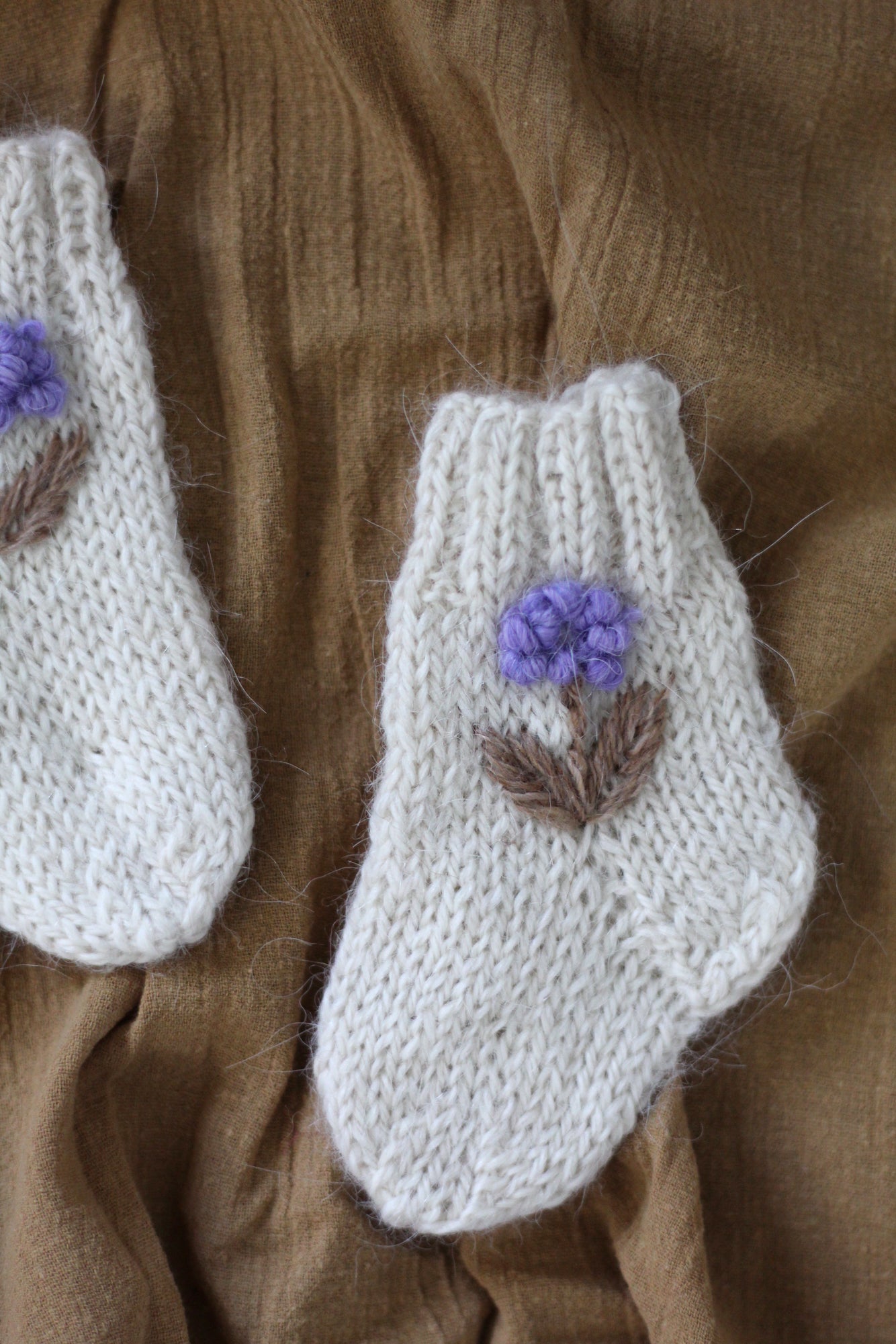 Baby Socks Natural Hand Embroidered, llama wool, Argentina