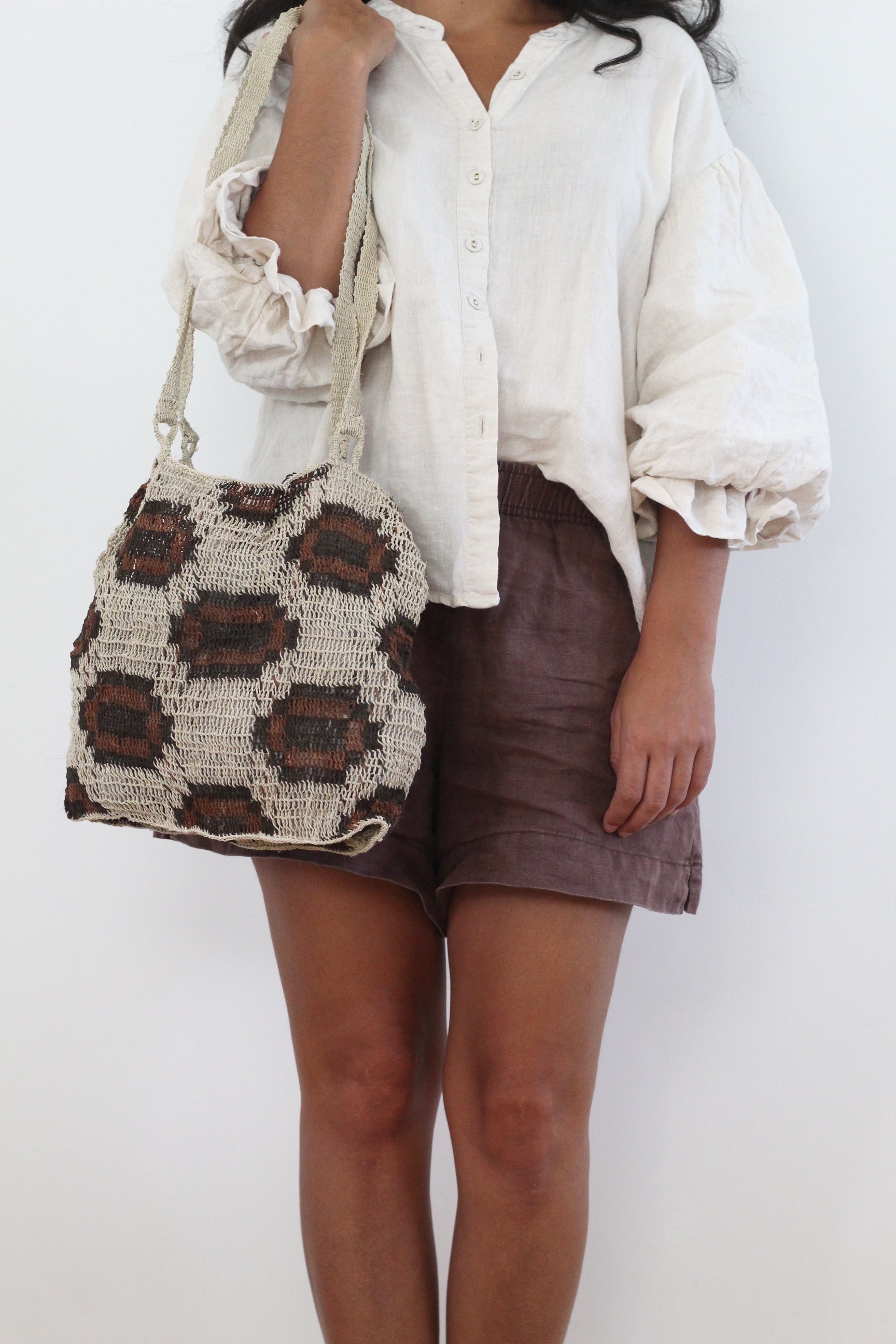 Hand woven Tierra bag 