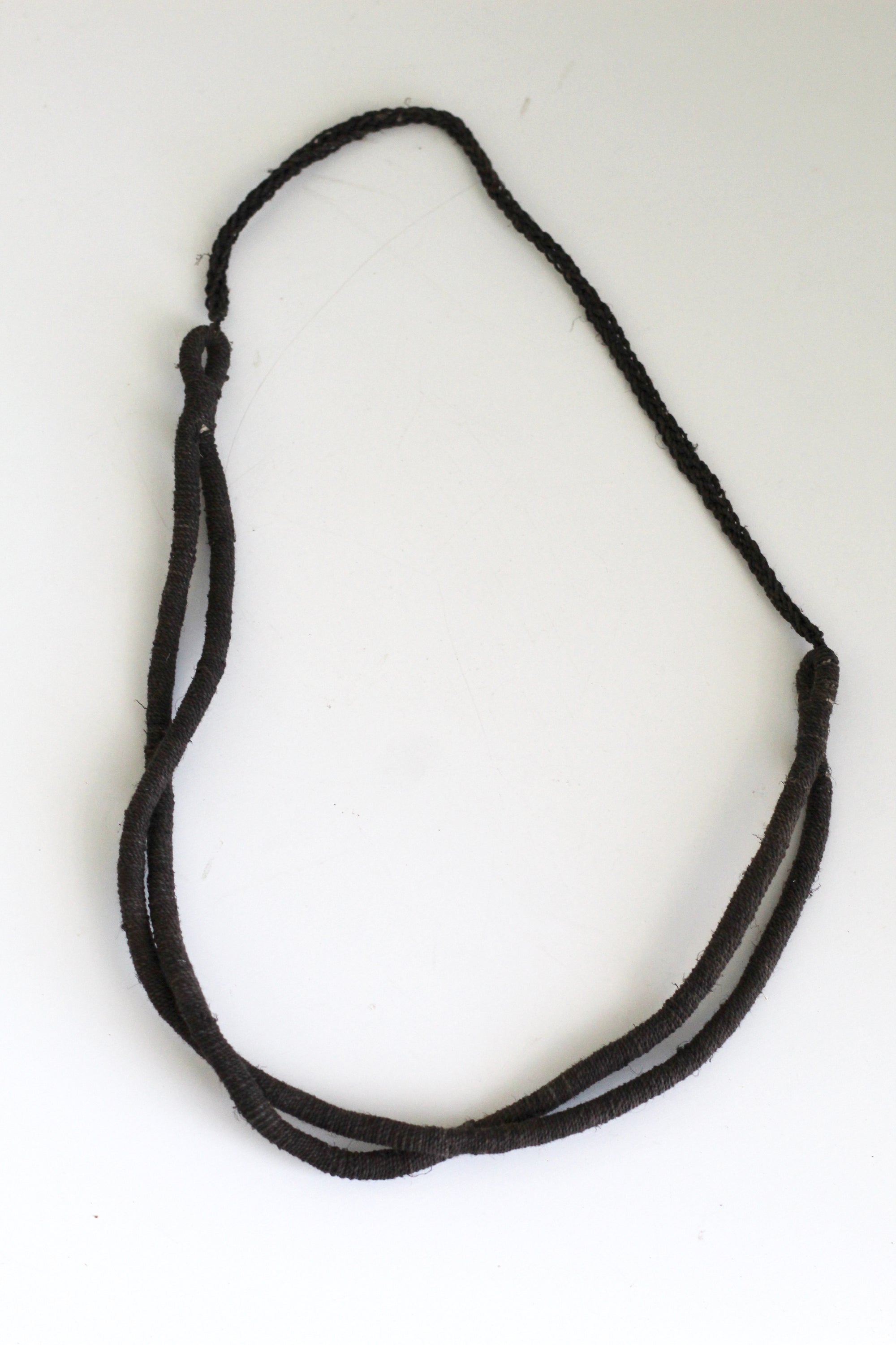 Necklace #078 Black, handwoven chaguar by Wichi artisans, Argentina