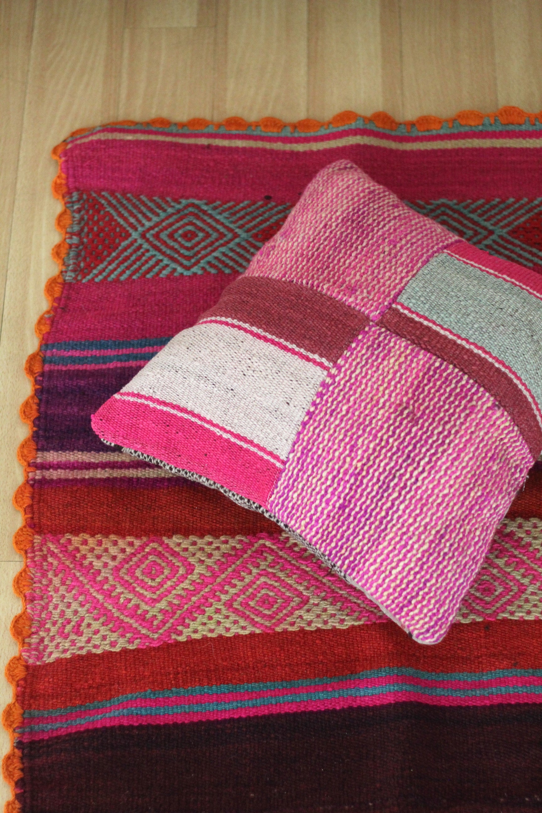 Patchwork Frazada Cushion #011, sheep wool patchwork from Peruvian Andes